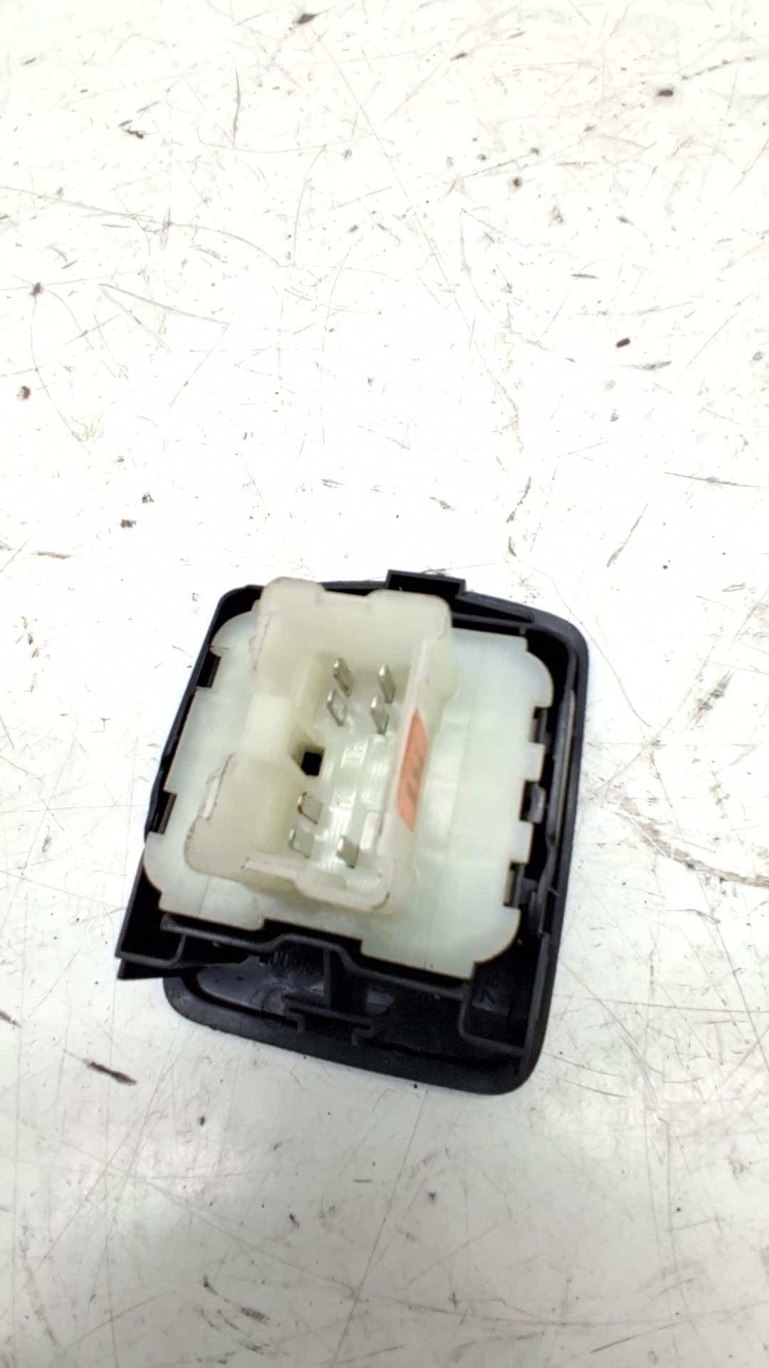 Mando elevalunas delantero izquierdo DACIA SANDERO 2