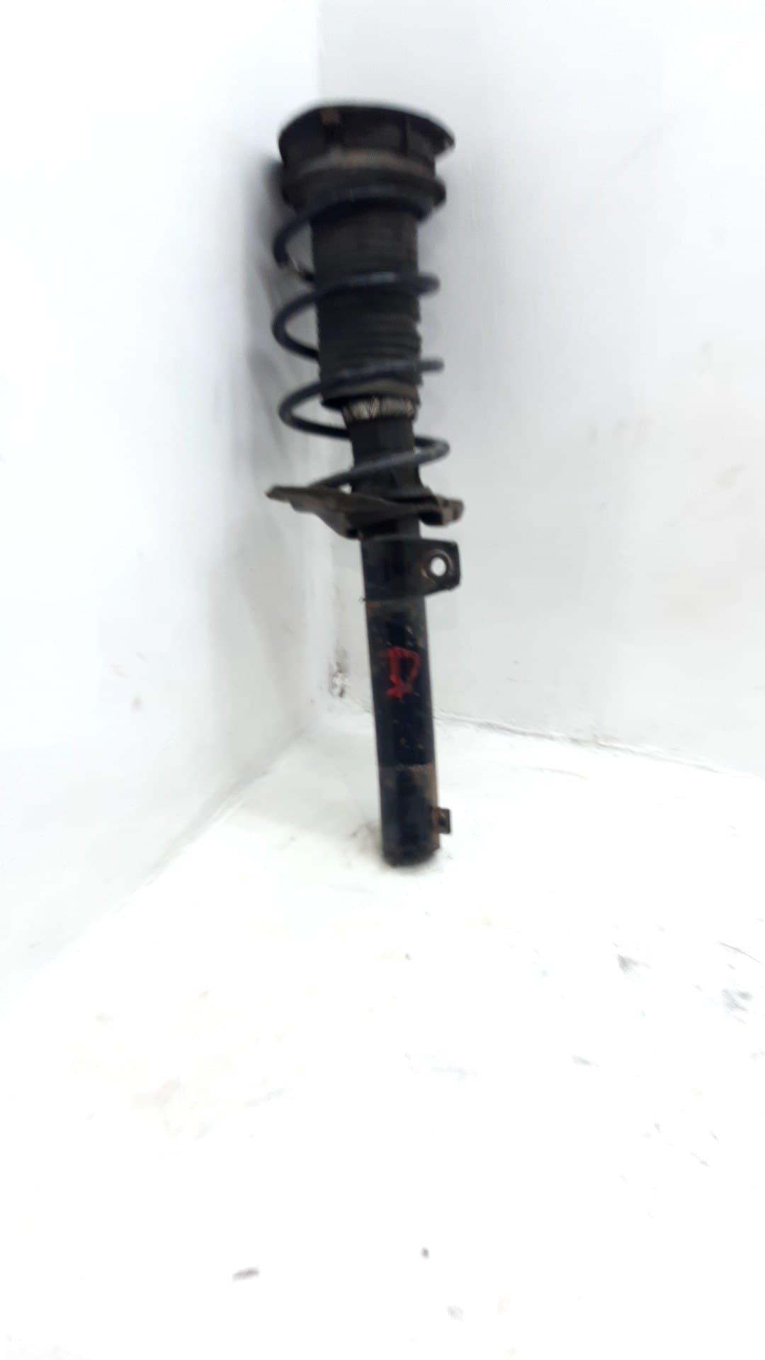 Amortiguador delantero derecho SEAT LEON ST (5F8)