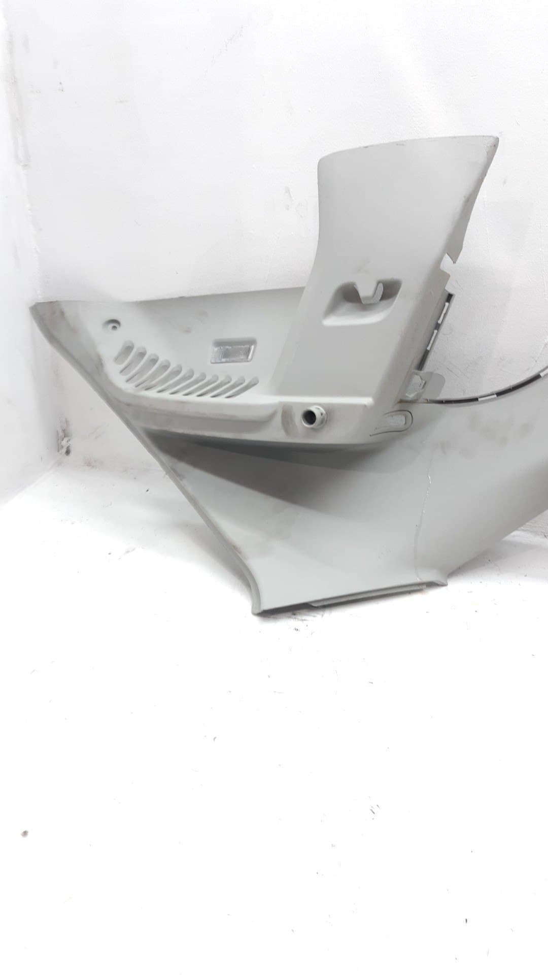 Moldura interior SEAT LEON ST (5F8) 4
