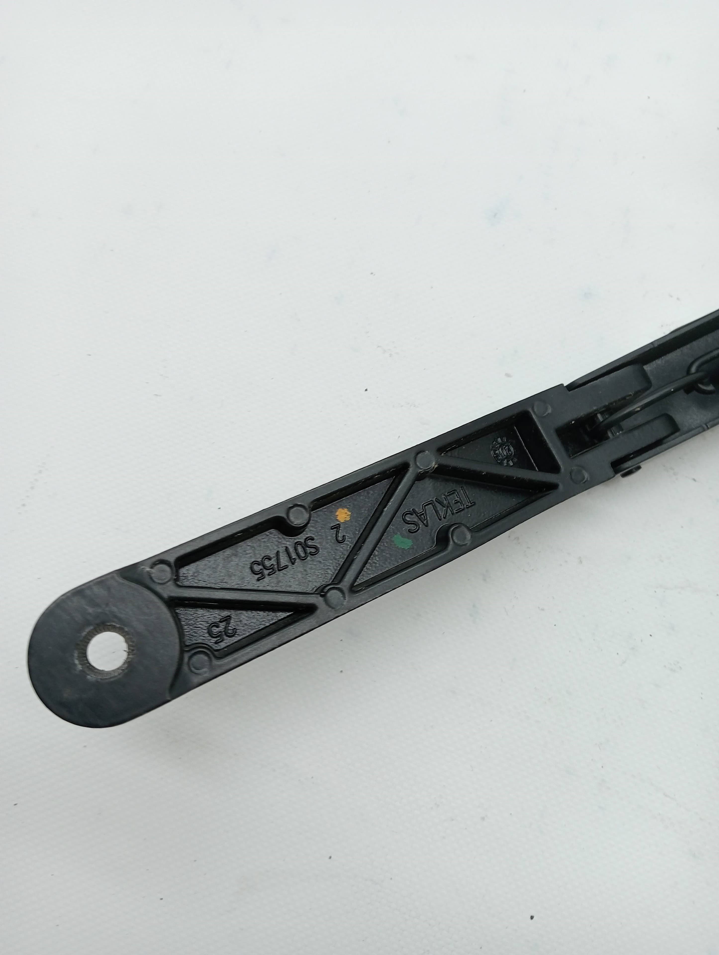 Brazo limpia delantero izquierdo SKODA FABIA COMBI 2