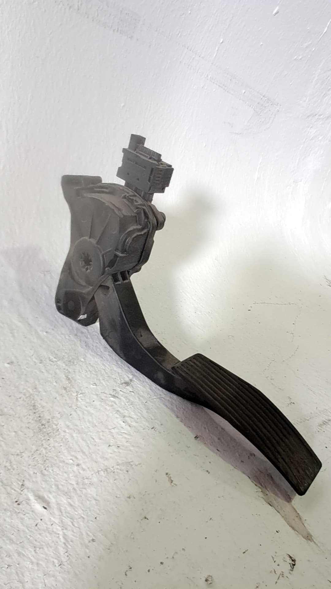 Pedal acelerador OPEL ZAFIRA TOURER C (P12) 3