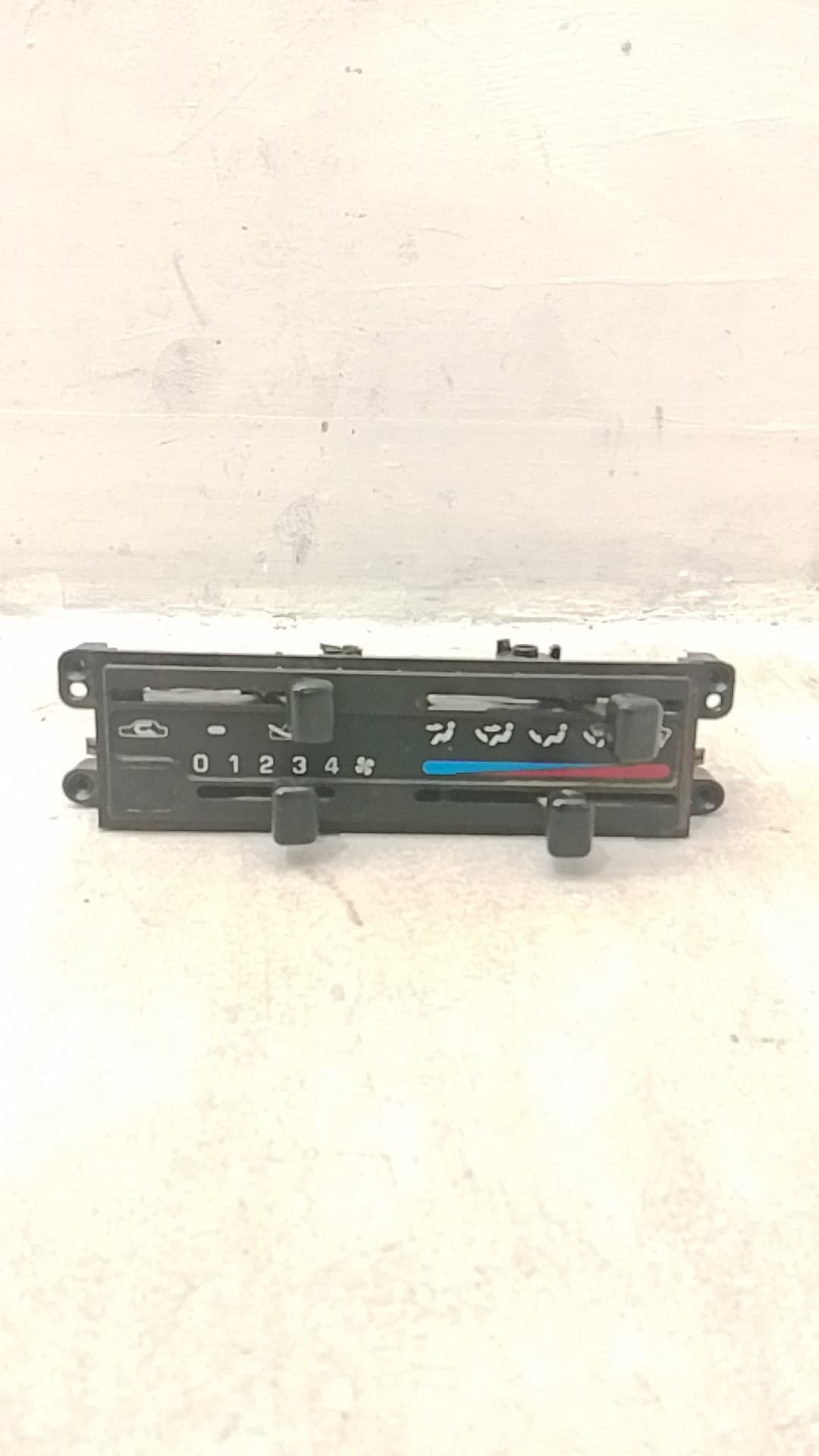 Mando climatizador NISSAN PICK-UP (D22)