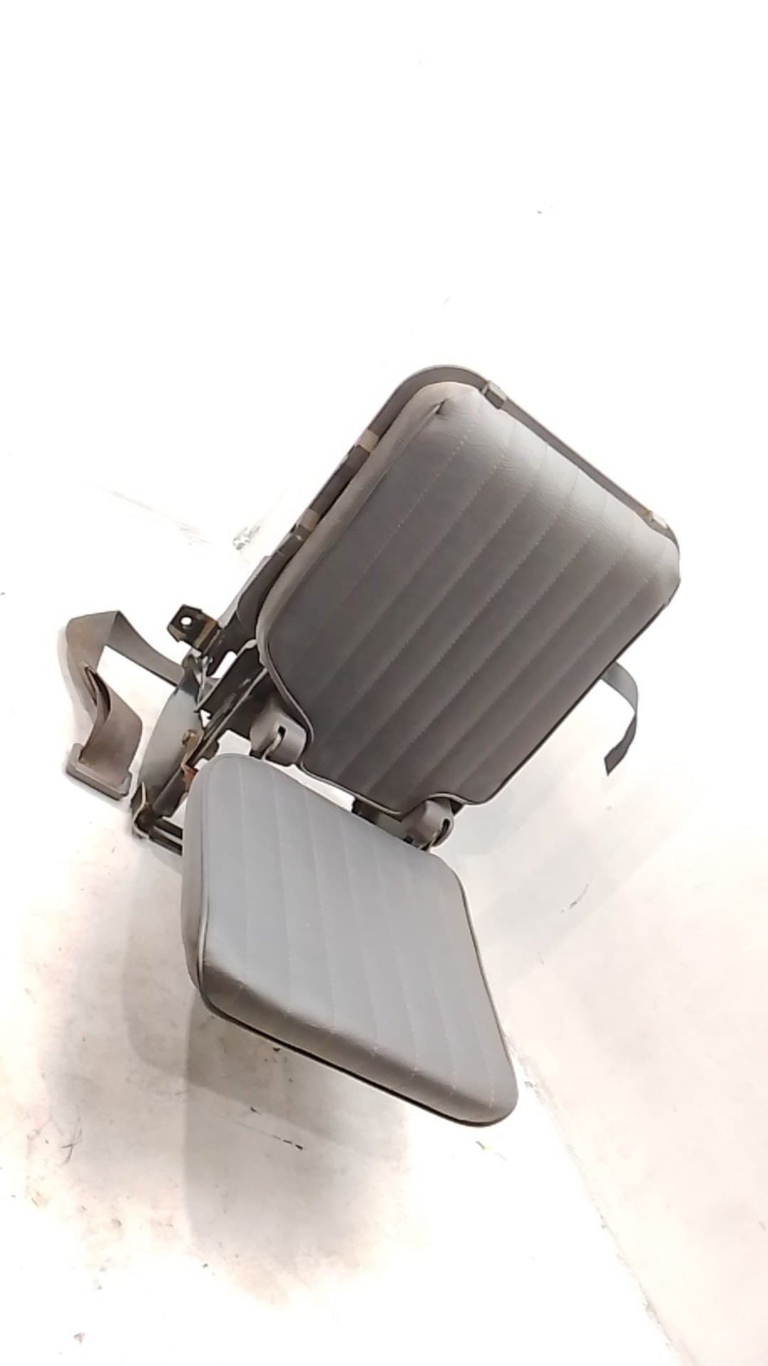 Cerradura asientos traseros NISSAN PICK-UP (D22)
