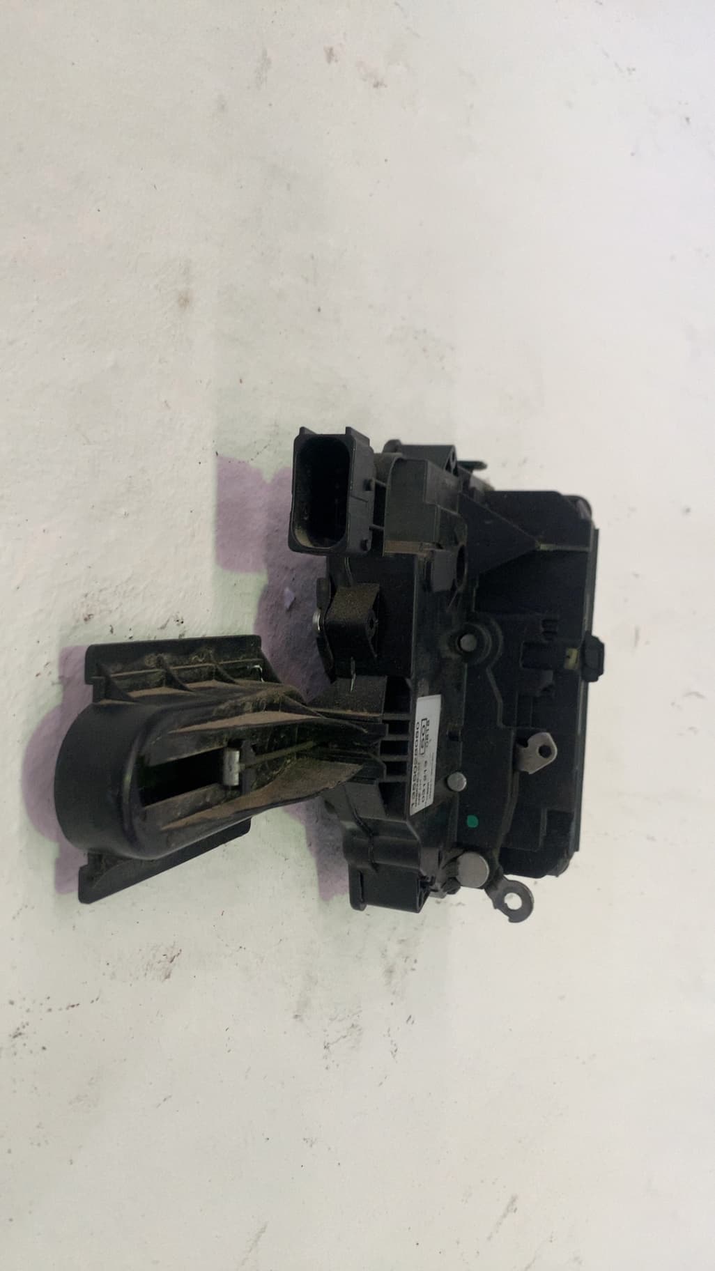 Cerradura maletero / porton FIAT FIORINO (2014...) 2