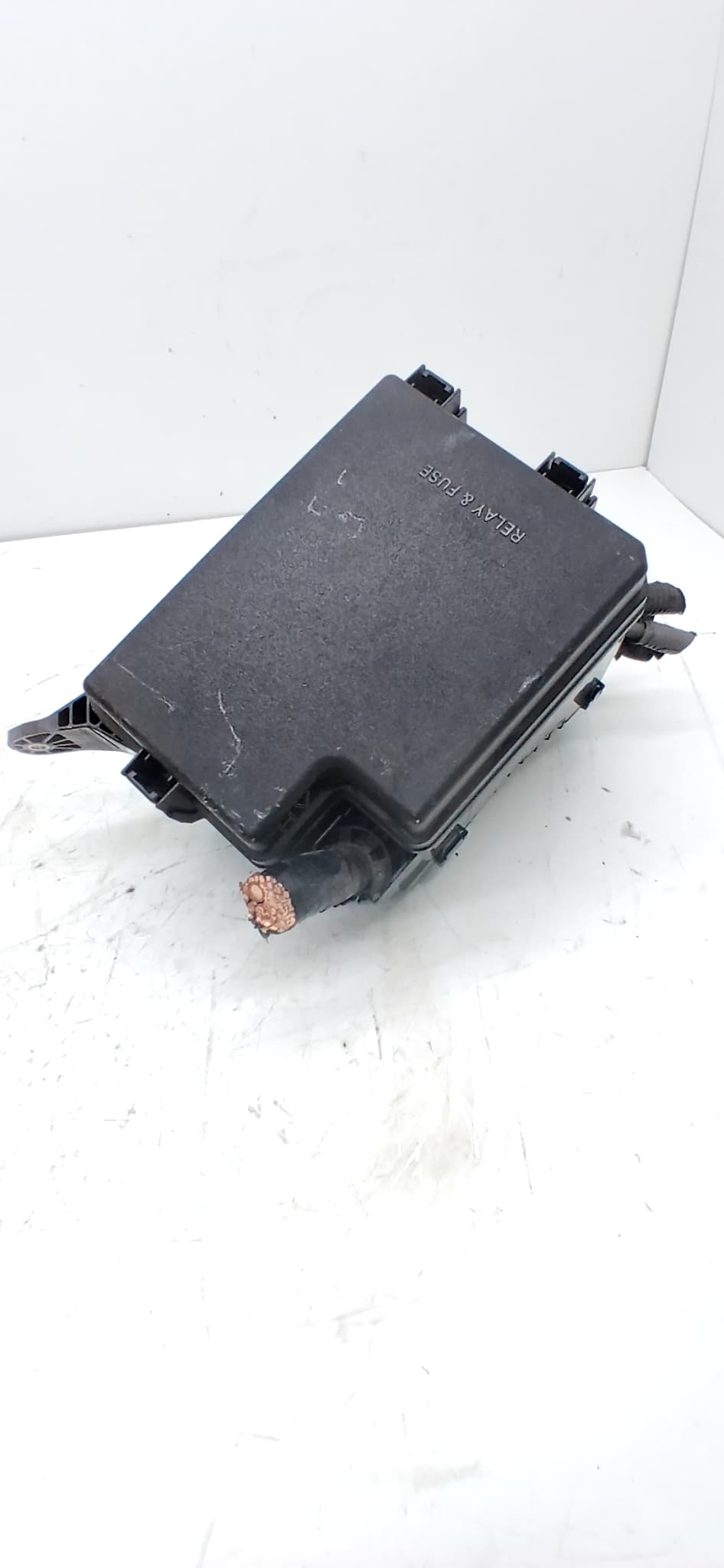 Caja reles / fusibles LEXUS NX 4