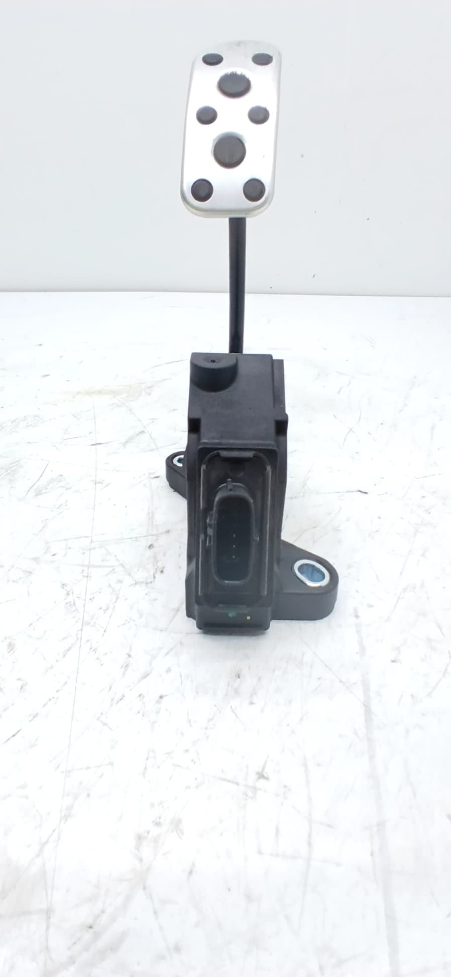 Pedal acelerador LEXUS NX 3