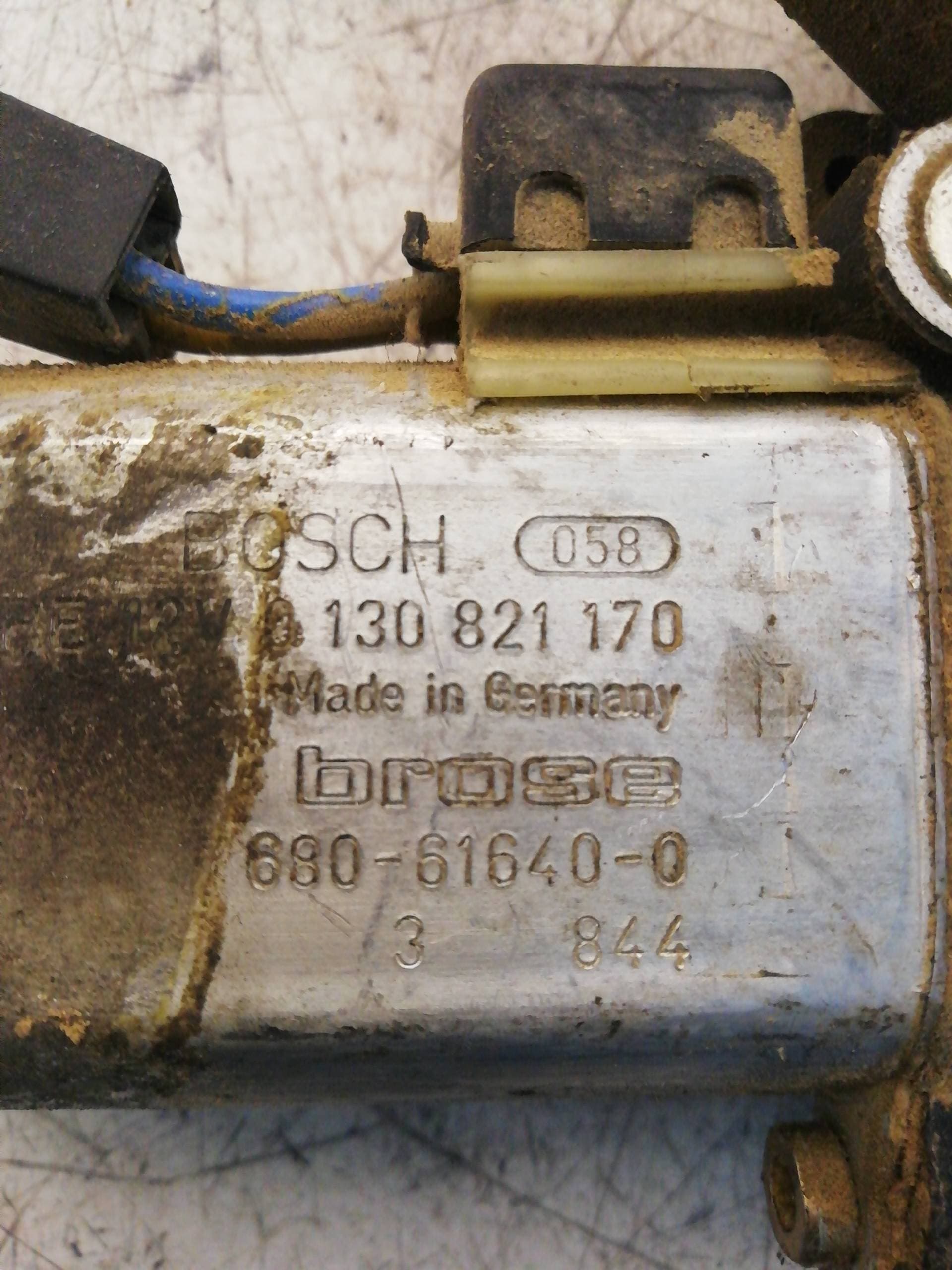 Elevalunas delantero derecho OPEL VECTRA B CARAVAN 2