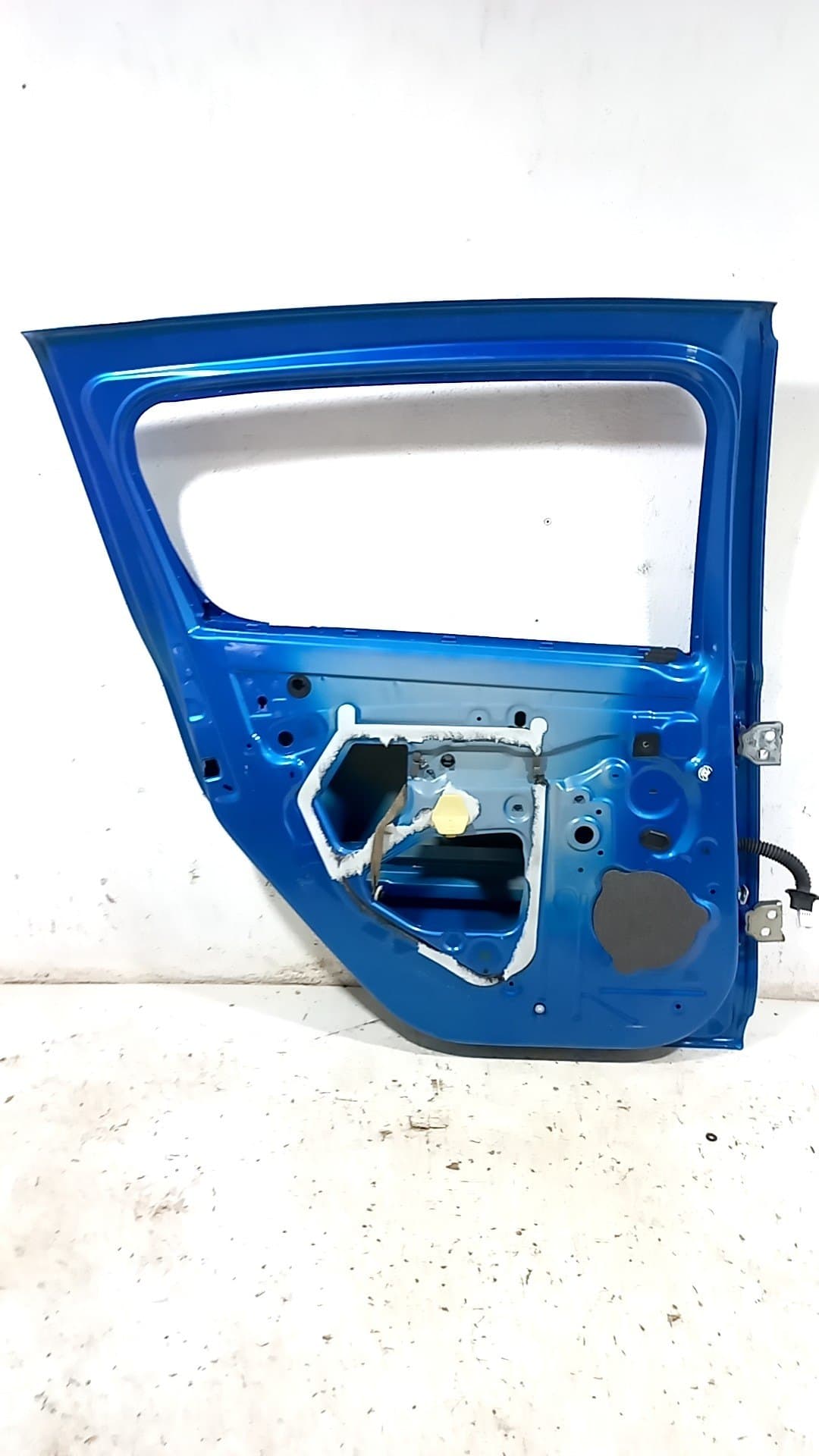Puerta trasera izquierda DACIA SANDERO 2