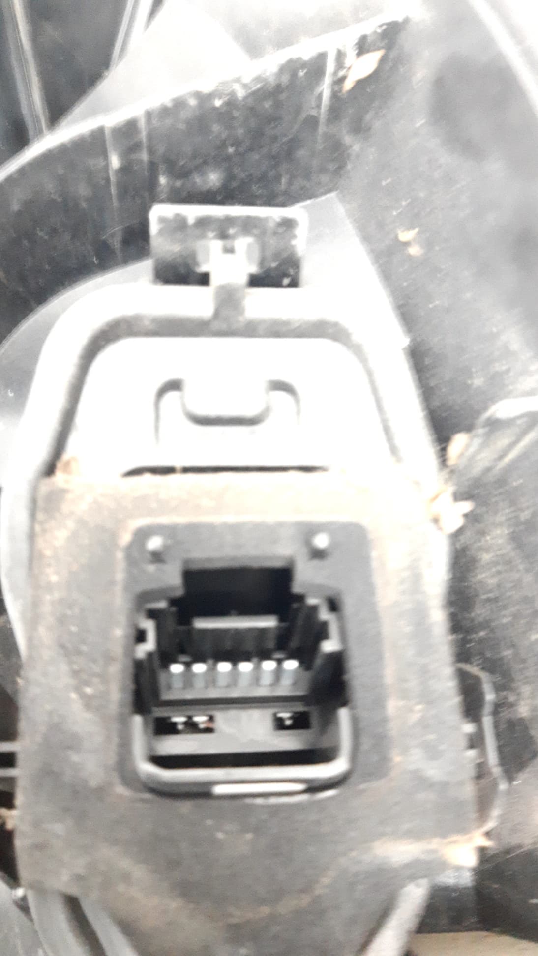 Piloto trasero izquierdo RENAULT SCENIC (JA..) 2