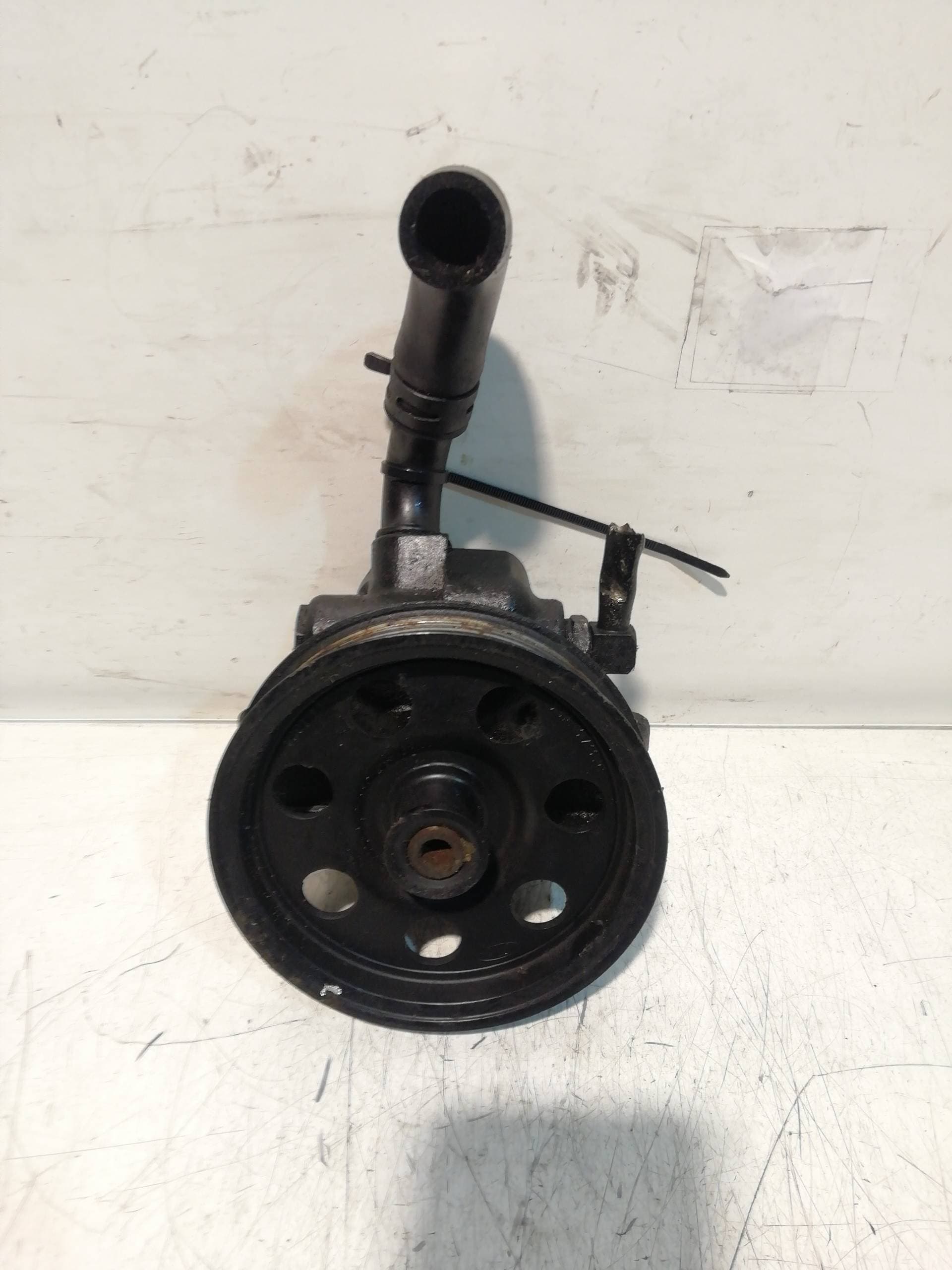 Bomba direccion FORD FOCUS TURNIER (CAK) 3