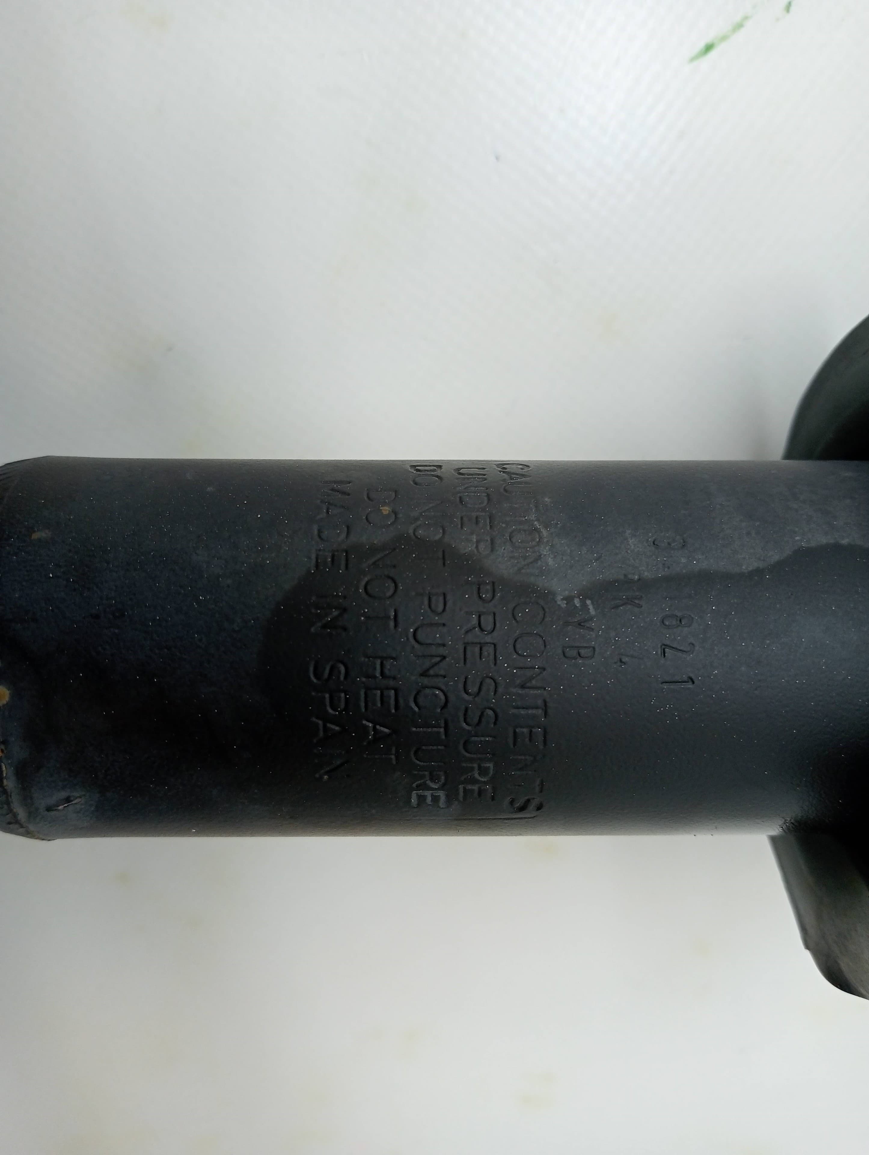 Amortiguador trasero derecho TOYOTA COROLLA VERSO (R1) 4