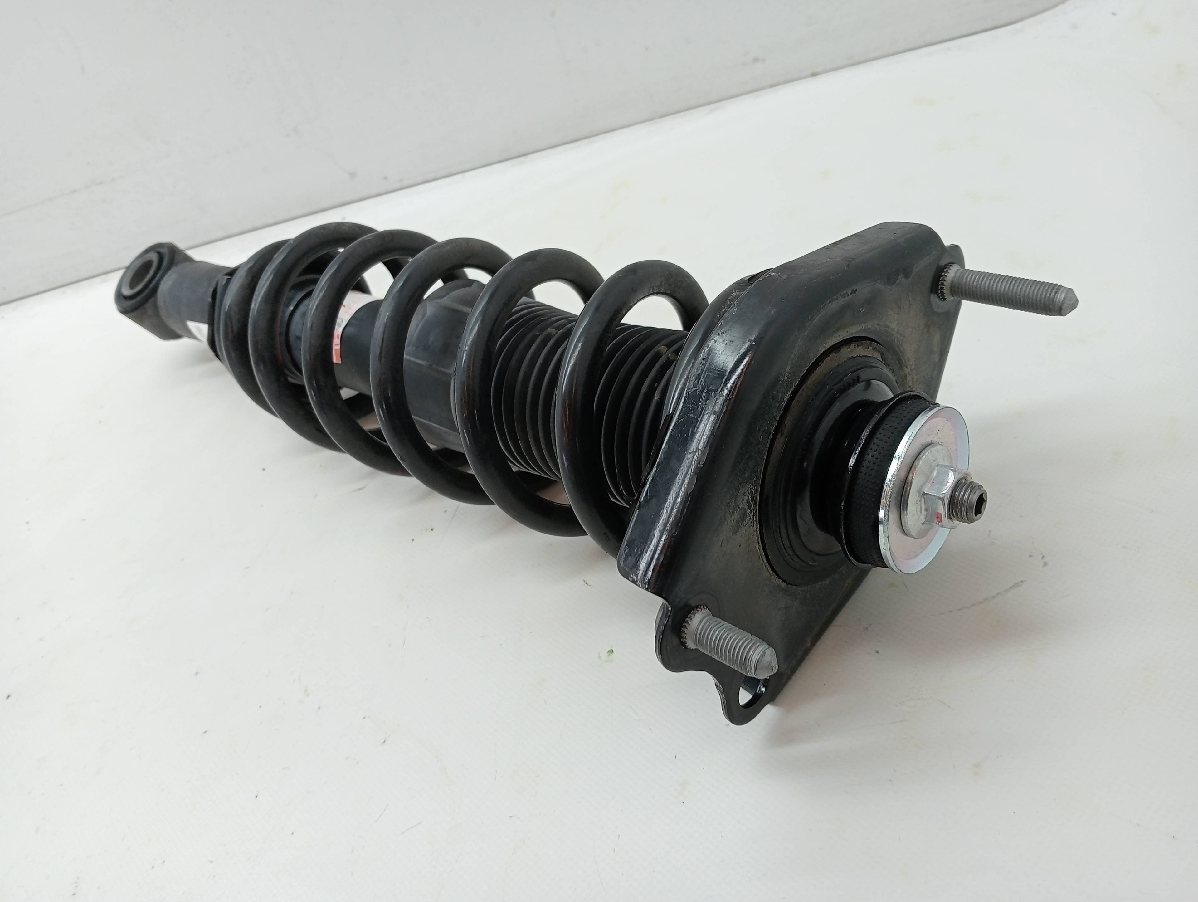 Amortiguador trasero derecho TOYOTA COROLLA VERSO (R1) 3