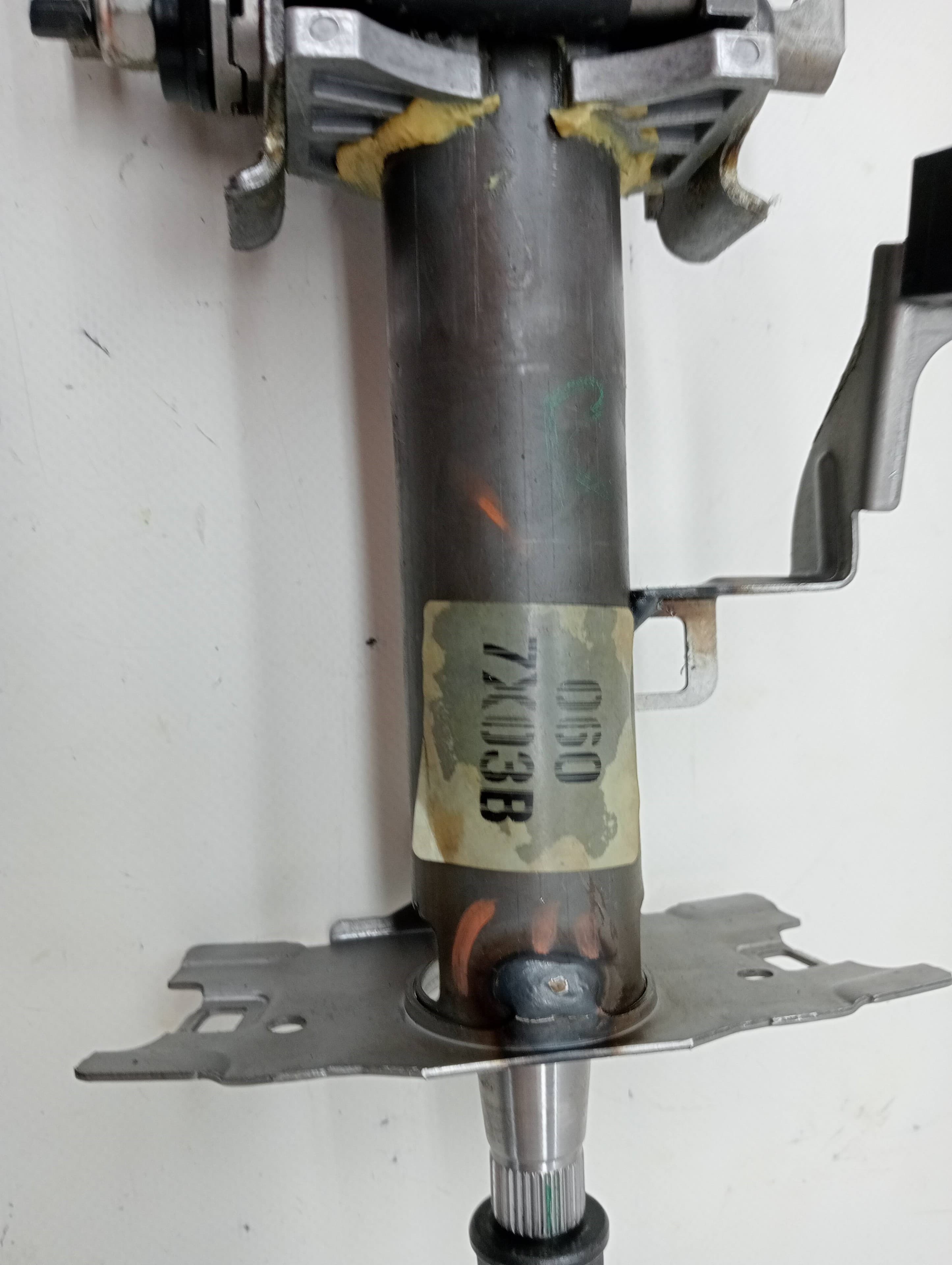 Columna direccion TOYOTA COROLLA VERSO (R1) 4
