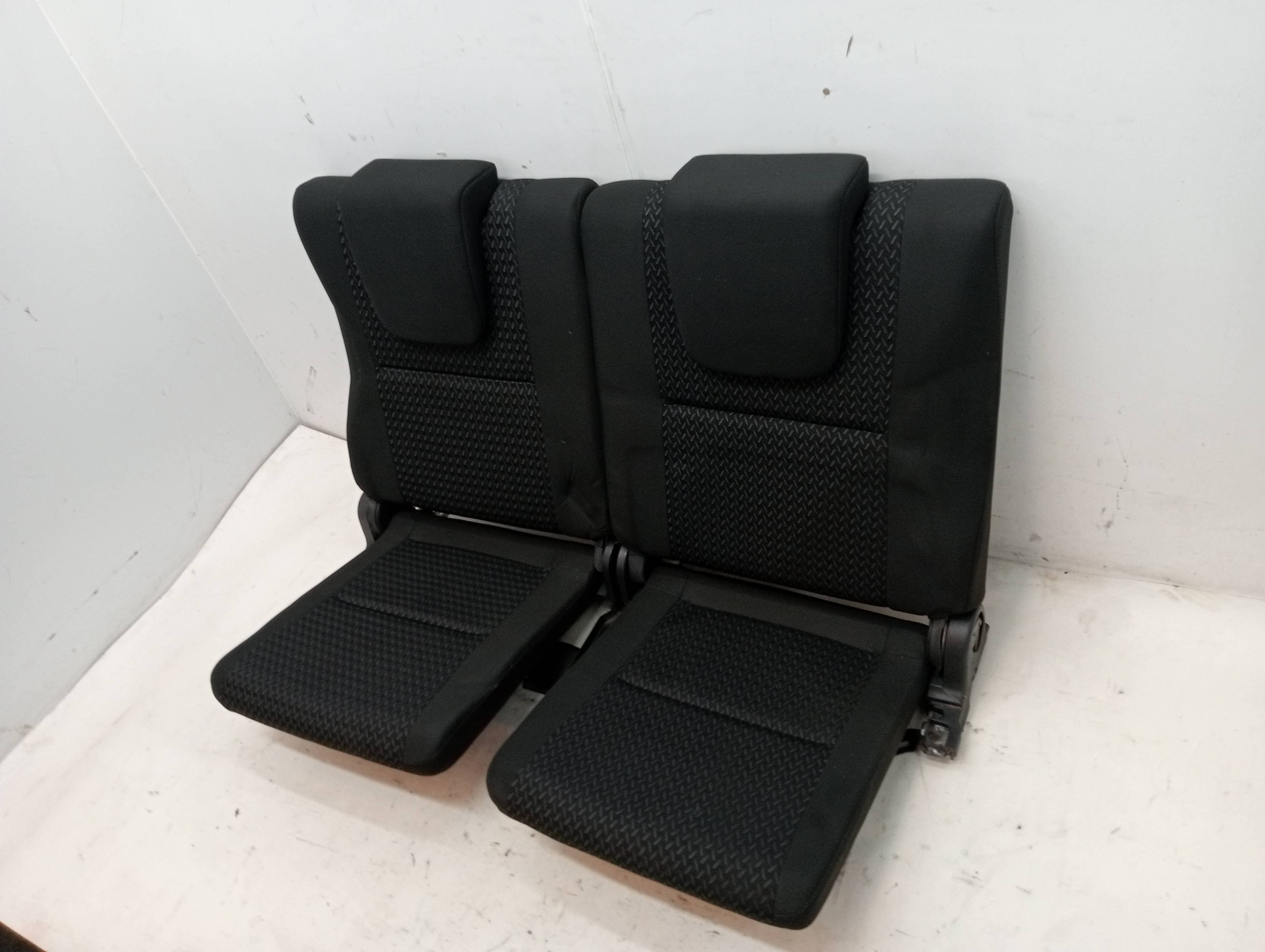 Juego asientos completo TOYOTA COROLLA VERSO (R1) 3