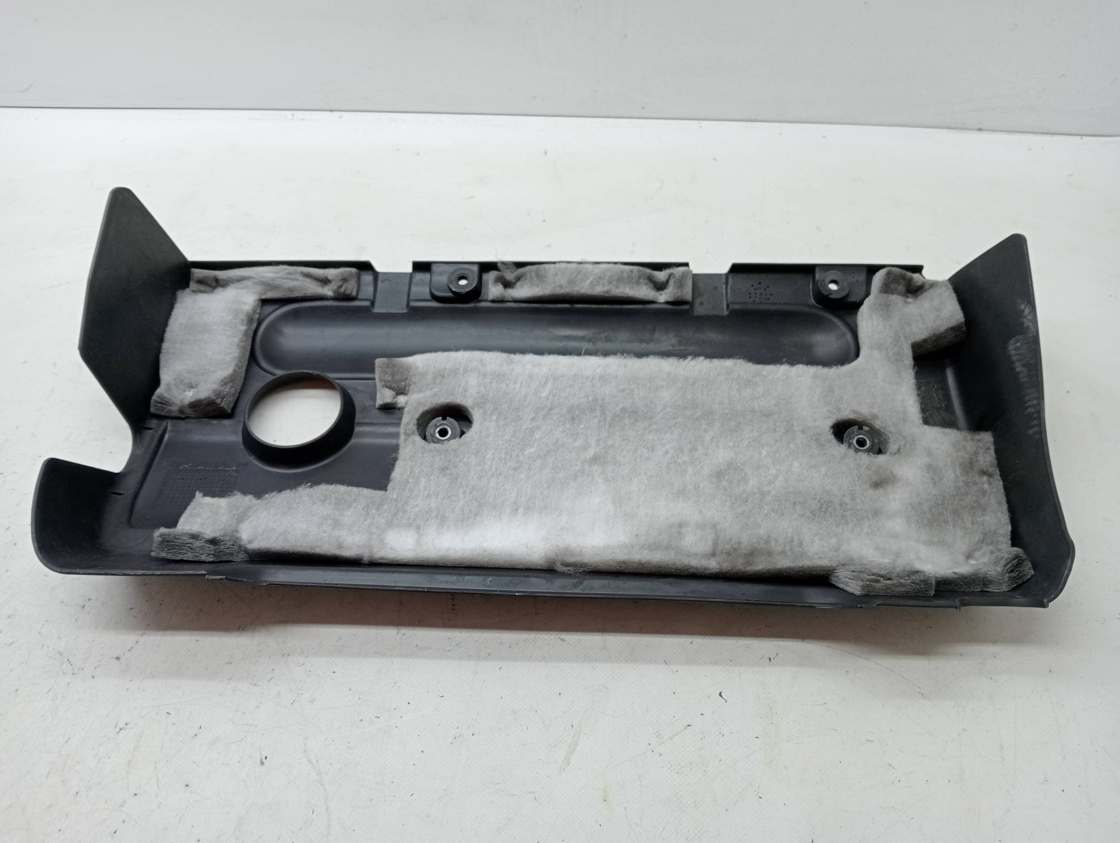 Tapa motor TOYOTA COROLLA VERSO (R1) 2