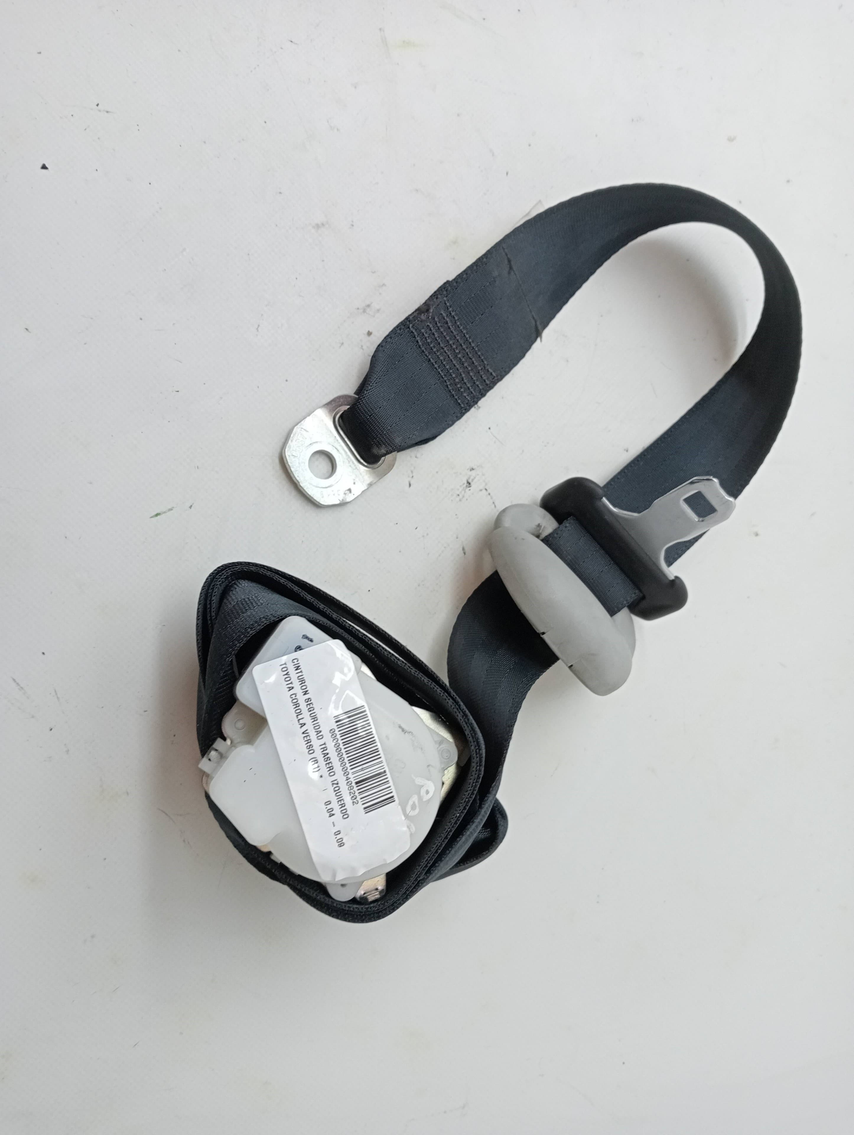 Cinturon seguridad trasero izquierdo TOYOTA COROLLA VERSO (R1)