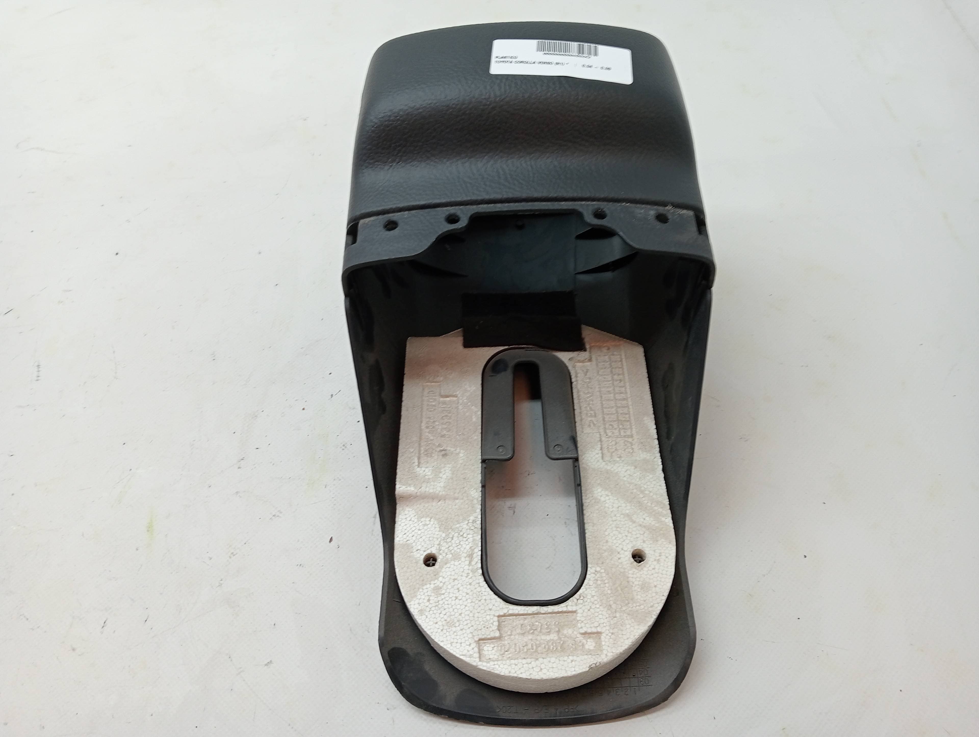 Plastico TOYOTA COROLLA VERSO (R1) 3