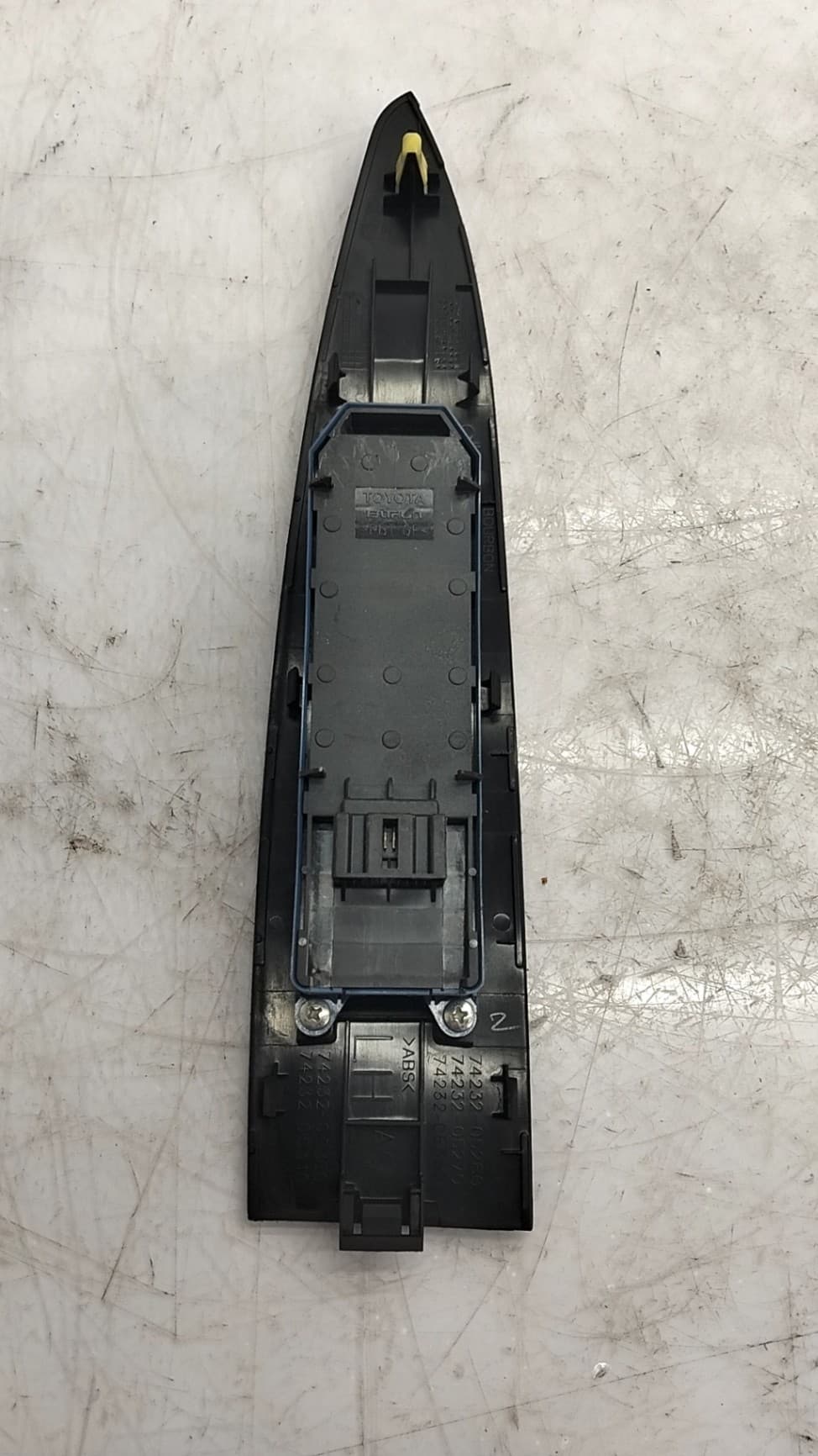 Mando elevalunas delantero izquierdo TOYOTA AVENSIS SEDÁN (_T27_) 2