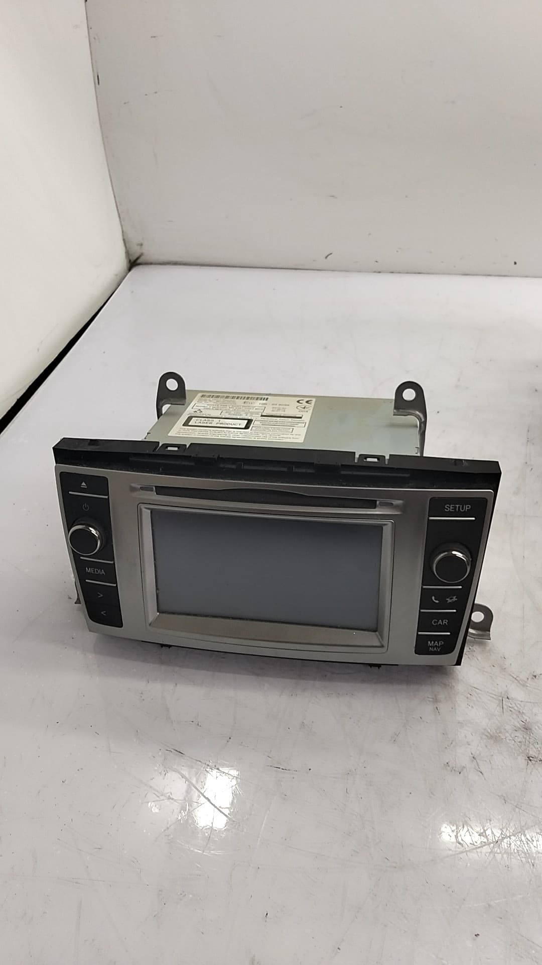 Pantalla multifuncion TOYOTA AVENSIS SEDÁN (_T27_)