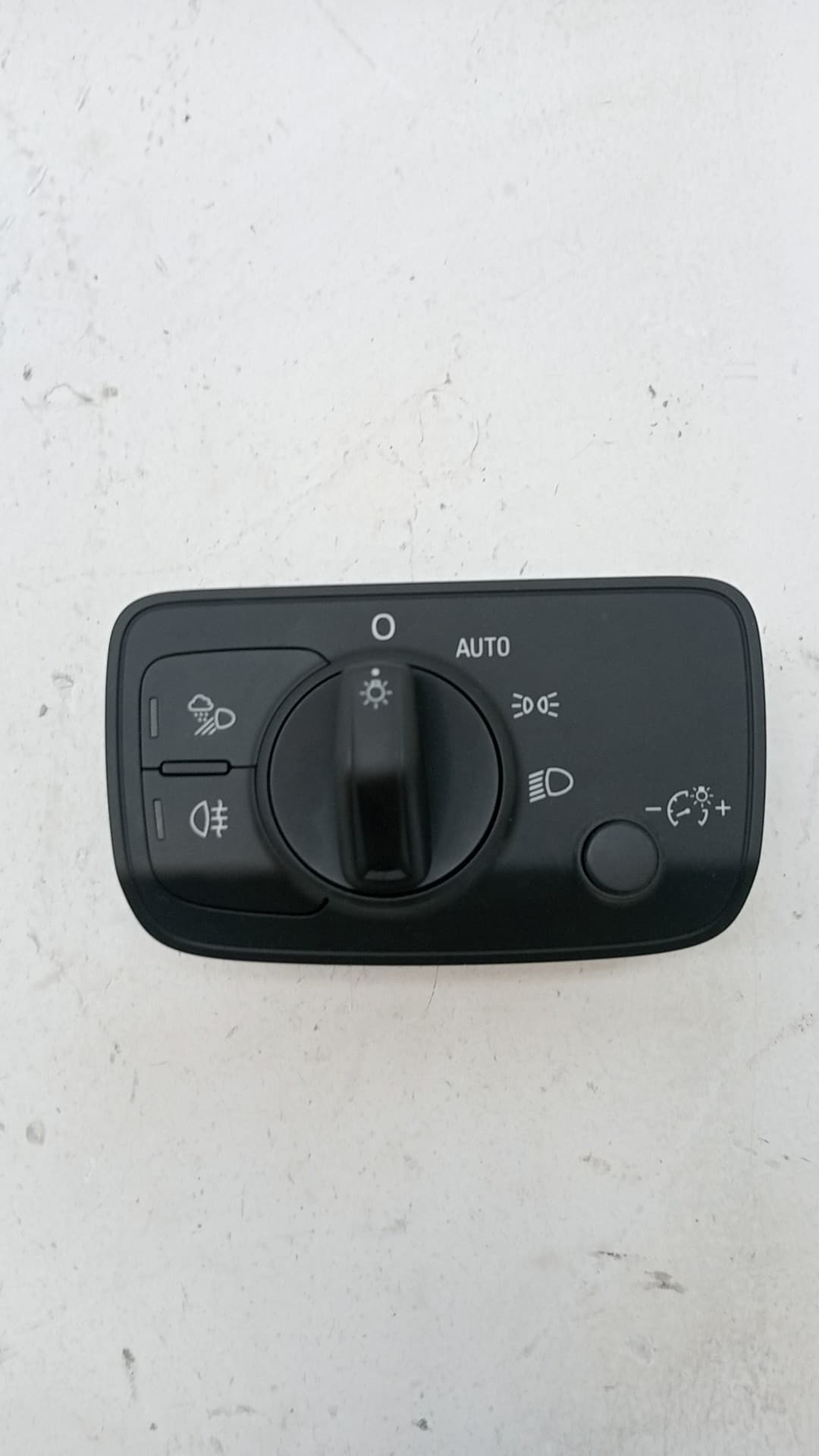 Mando luces AUDI Q2 (GAB)