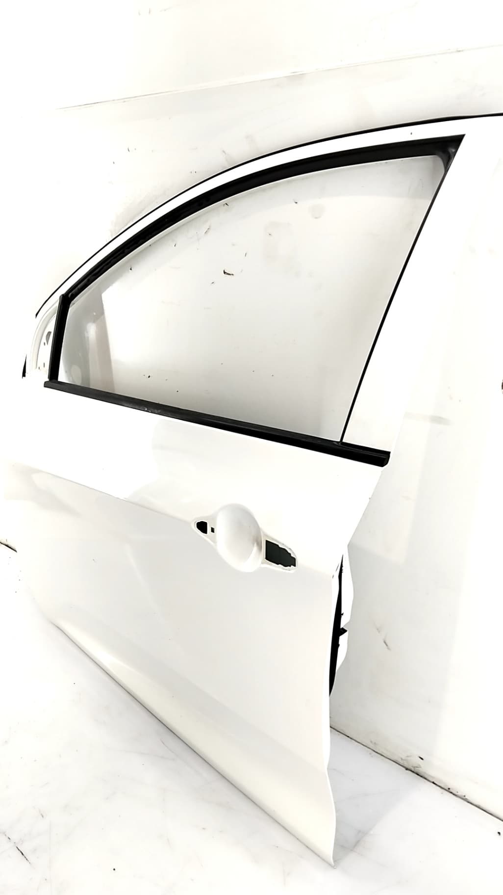 Puerta delantera izquierda KIA PICANTO 2