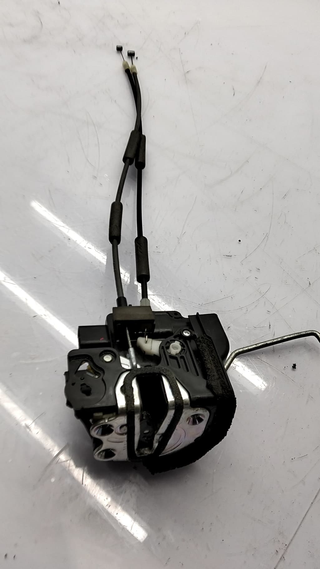 Cerradura puerta delantera izquierda KIA PICANTO 3