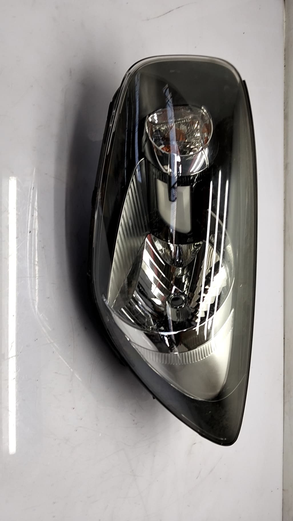 Recambio KIA PICANTO ref. 921011Y011