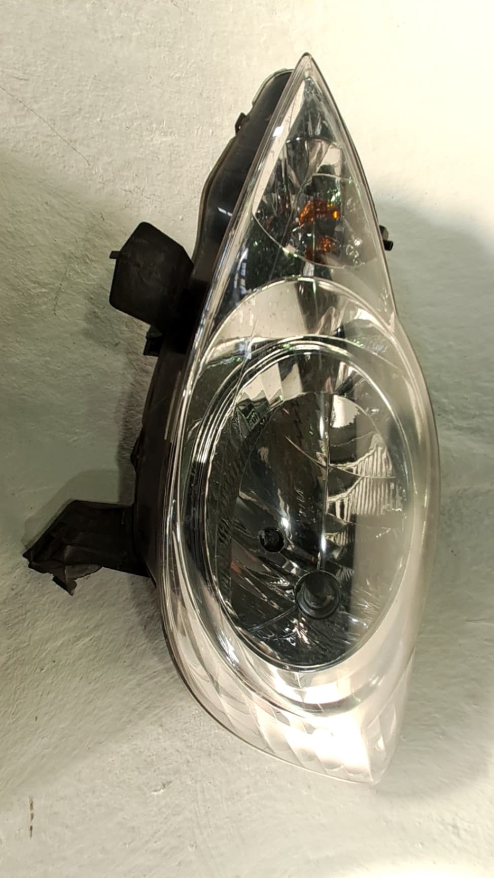 Faro izquierdo PEUGEOT 107