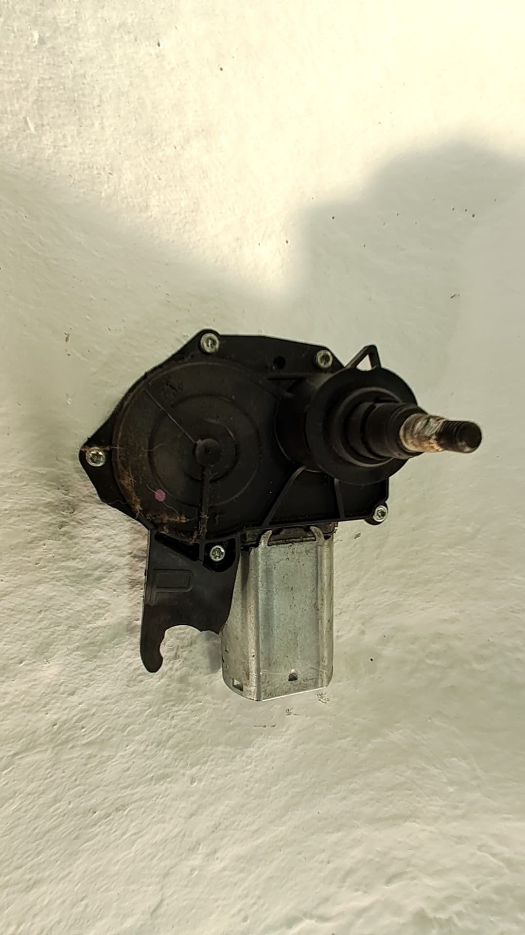 Motor limpia trasero PEUGEOT 107
