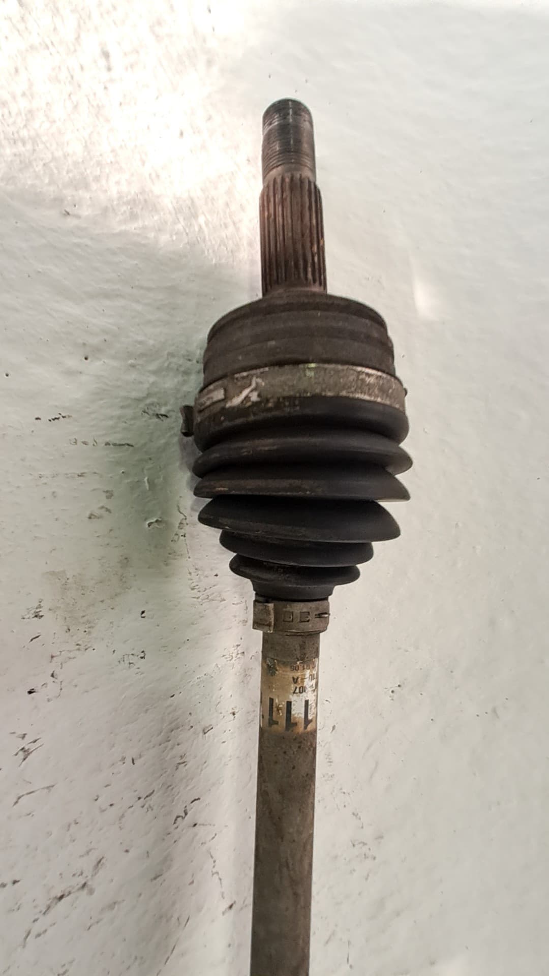 Transmision delantera izquierda PEUGEOT 107 3