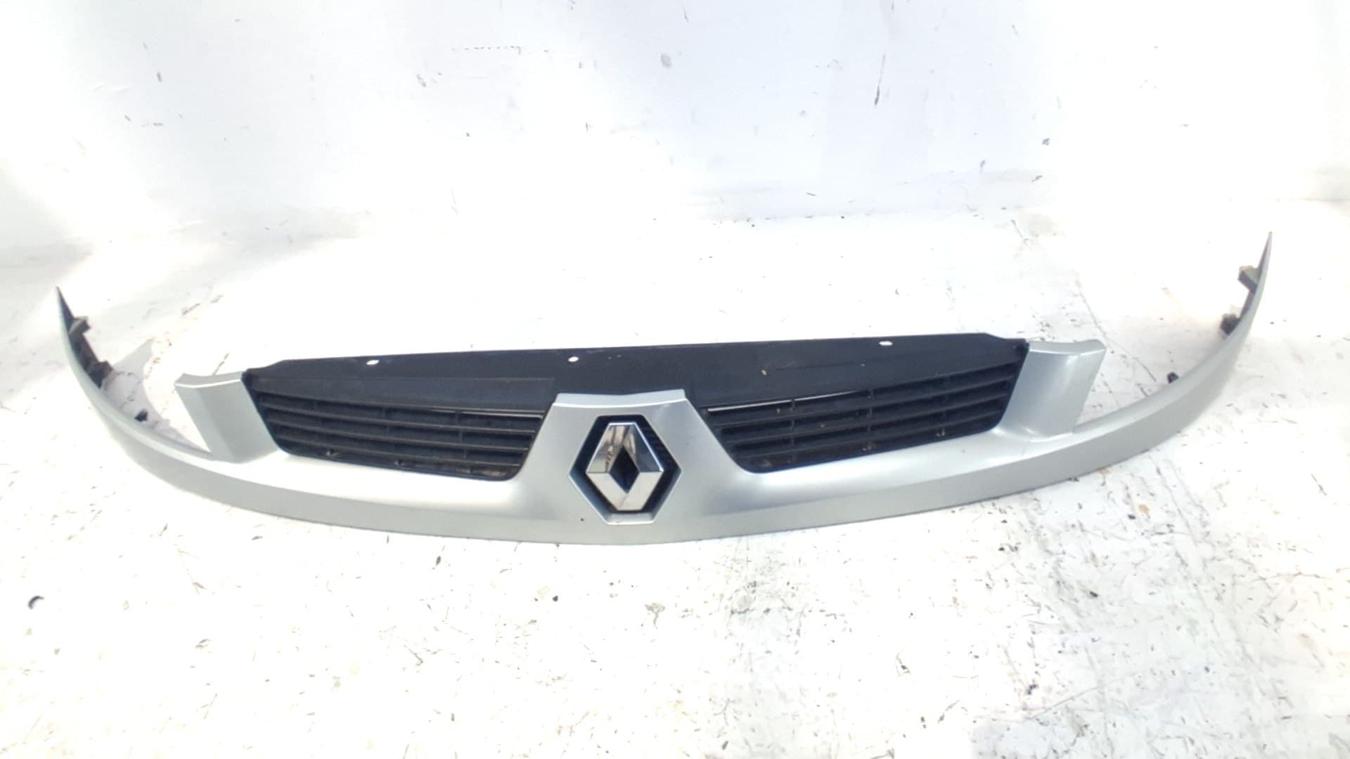 Rejilla delantera RENAULT KANGOO (KC0/1_)