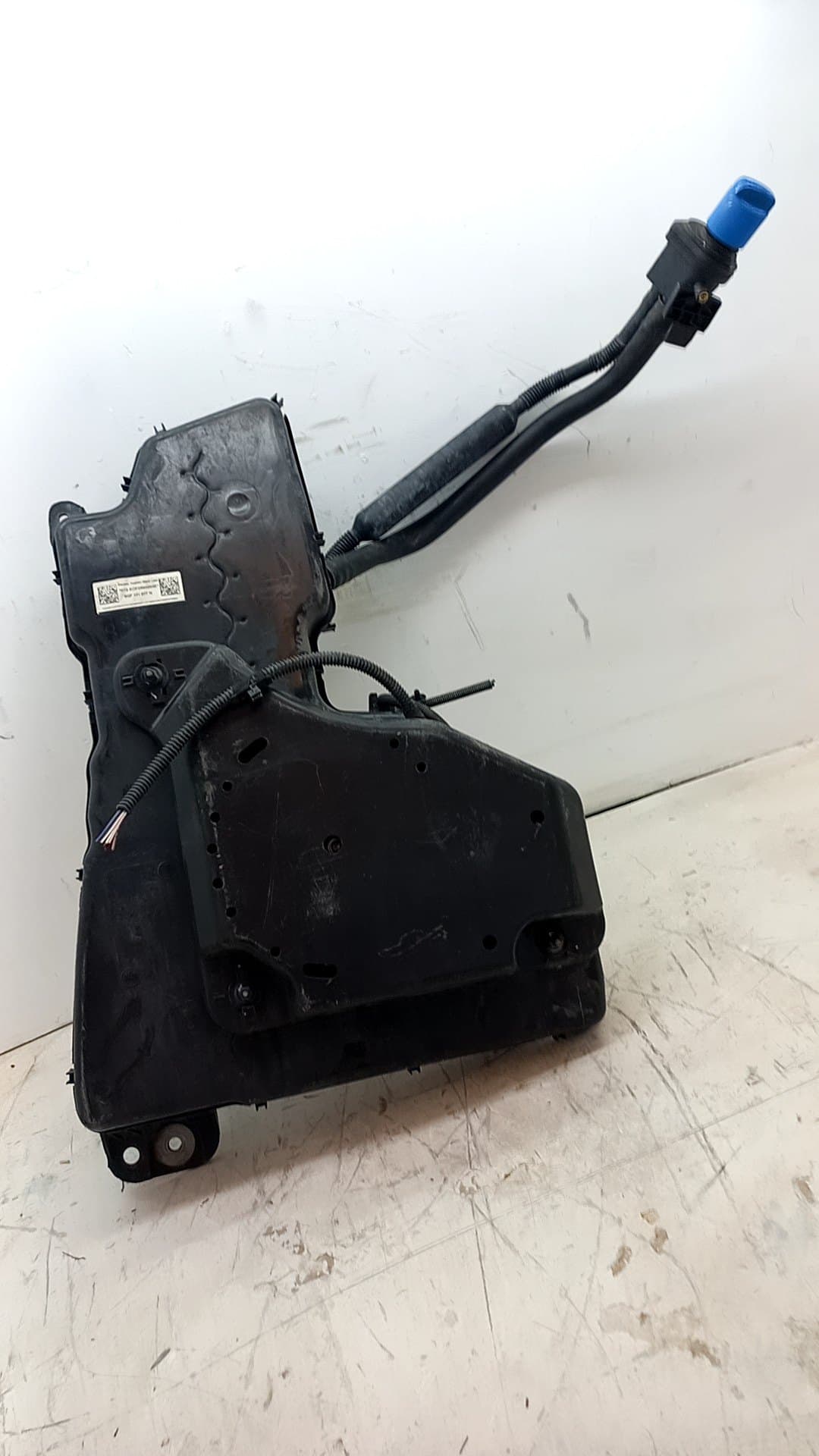 Deposito adblue AUDI Q3 SPORTBACK (F3N)