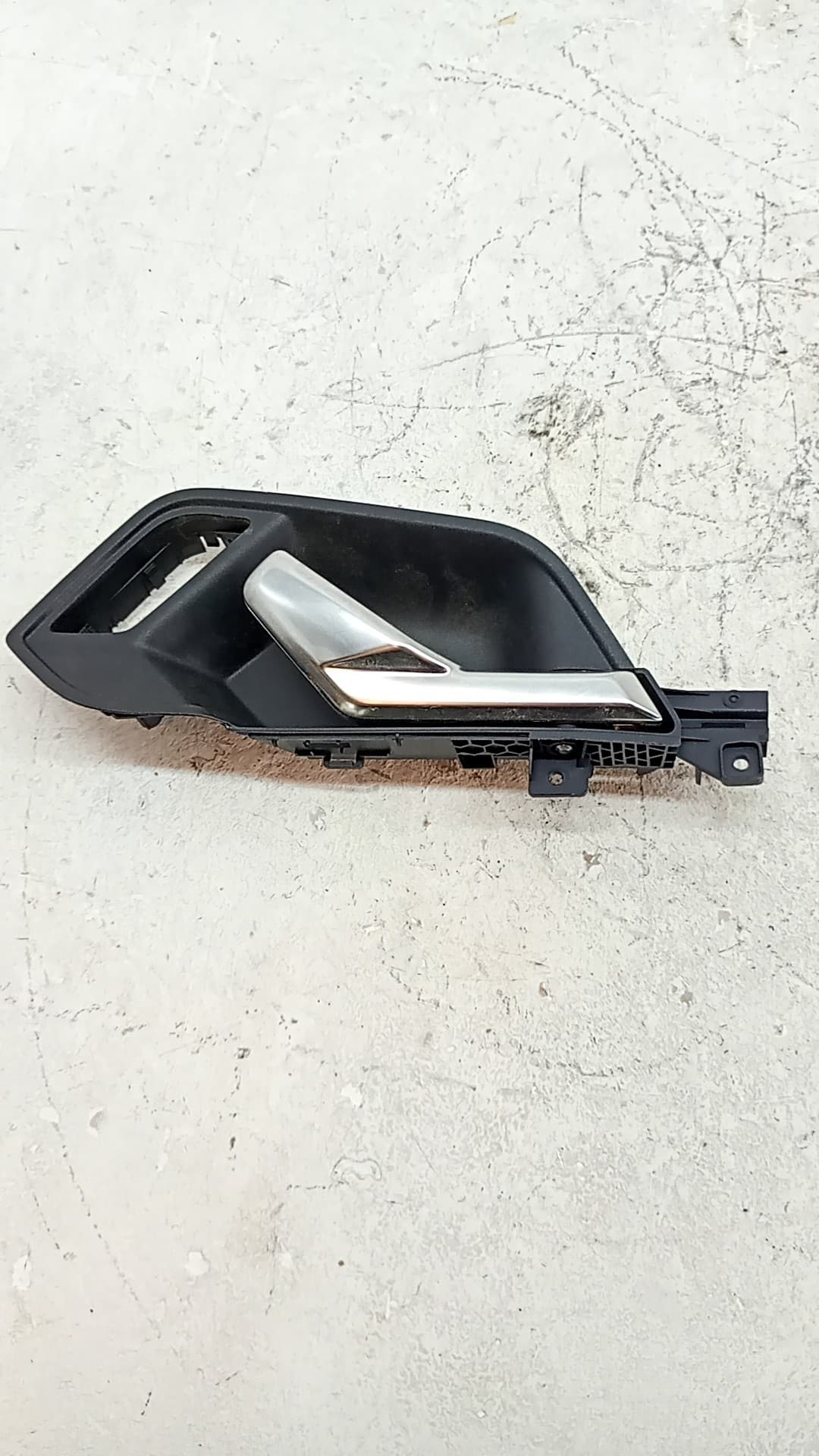Maneta interior trasera izquierda AUDI Q3 SPORTBACK (F3N)