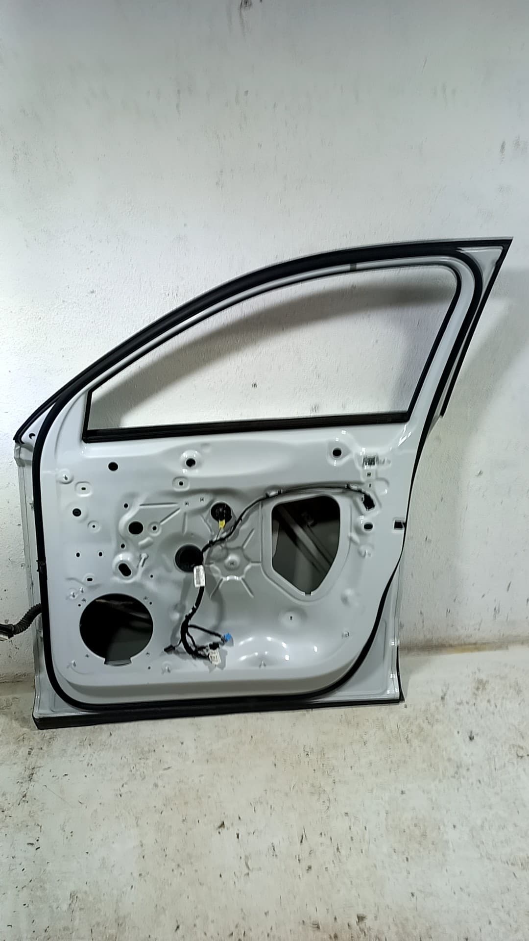 Puerta delantera derecha AUDI Q3 SPORTBACK (F3N) 2
