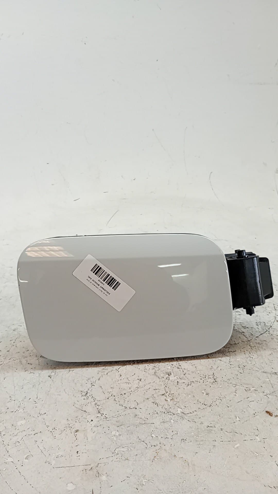 Tapa exterior combustible AUDI Q3 SPORTBACK (F3N) 4