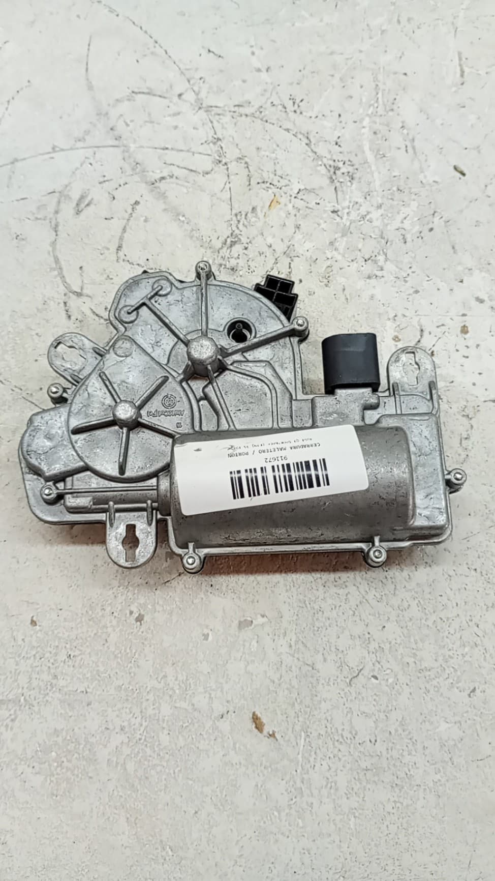 Cerradura maletero / porton AUDI Q3 SPORTBACK (F3N)