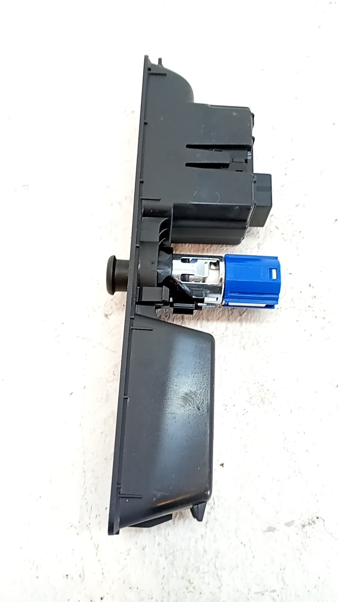 Freno de mano electrico AUDI Q3 SPORTBACK (F3N) 3