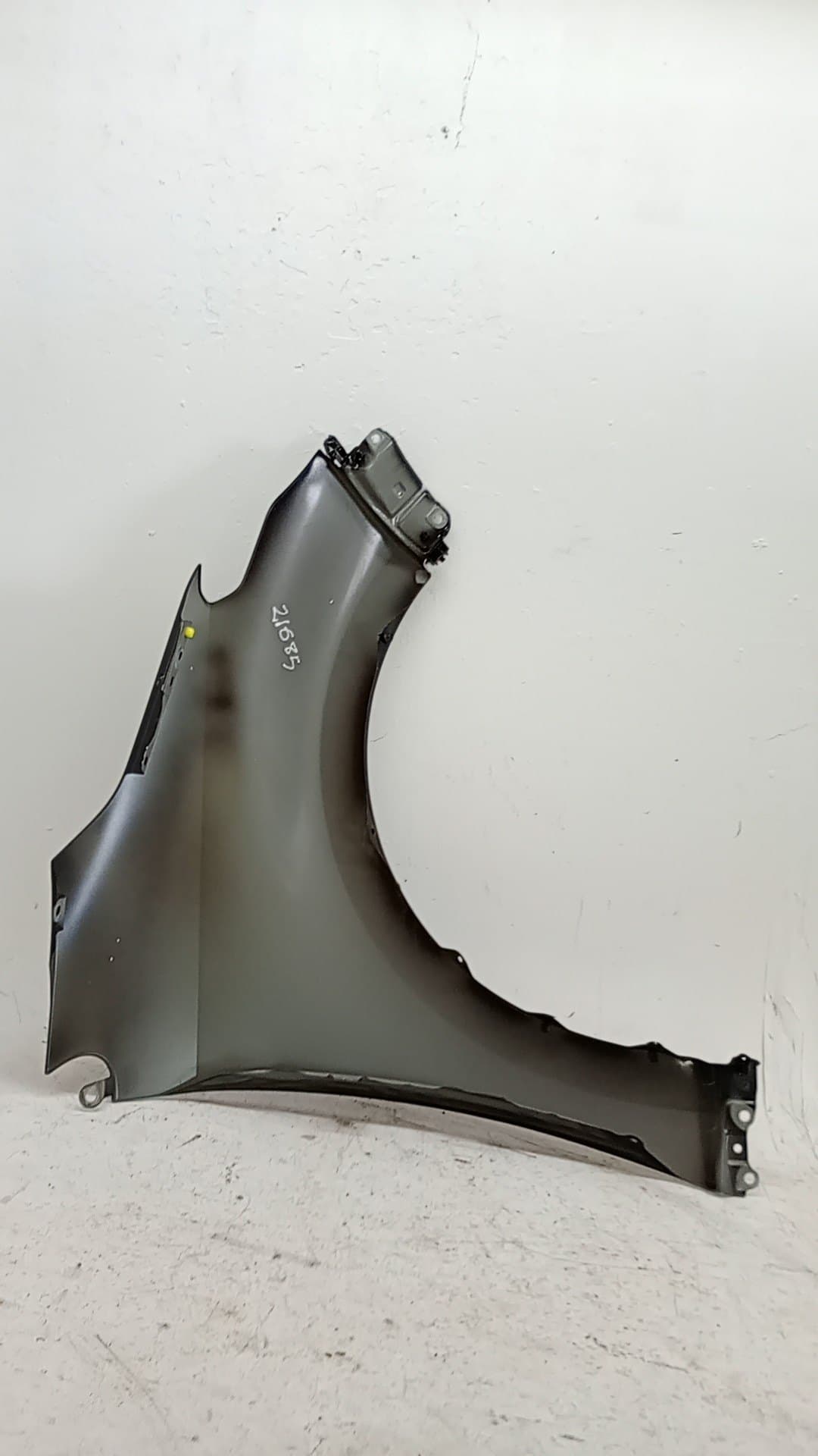 Aleta delantera izquierda TOYOTA YARIS 3