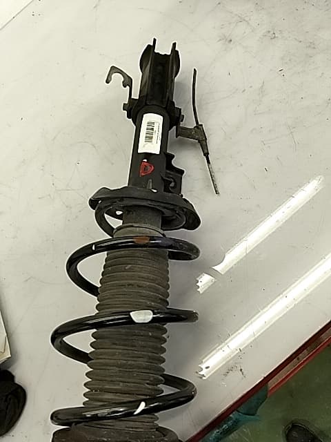 Amortiguador delantero derecho HYUNDAI BAYON