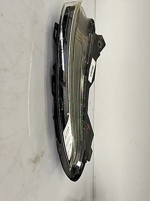 Faro antiniebla izquierdo HYUNDAI BAYON 2