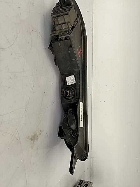 Faro antiniebla izquierdo HYUNDAI BAYON