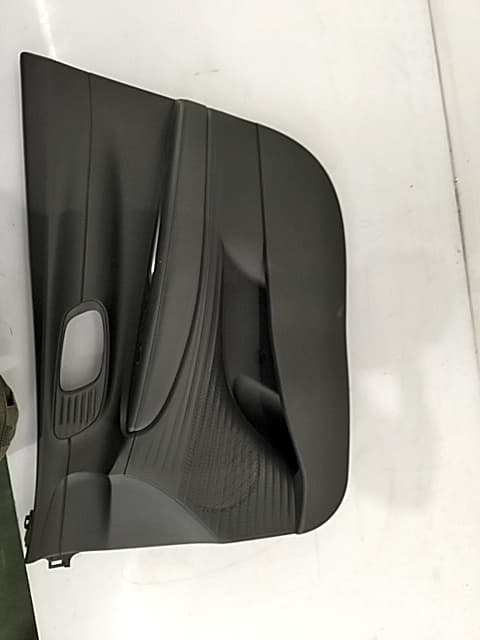 Guarnecido puerta delantera derecha HYUNDAI BAYON