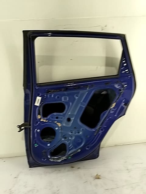 Puerta trasera derecha HYUNDAI BAYON 2