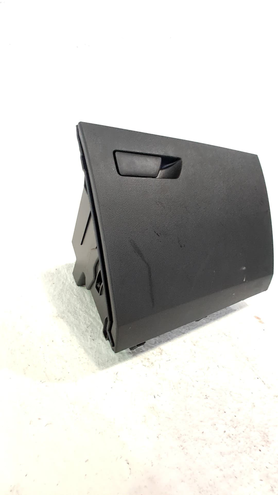 Guantera SEAT LEON (5F1) 4