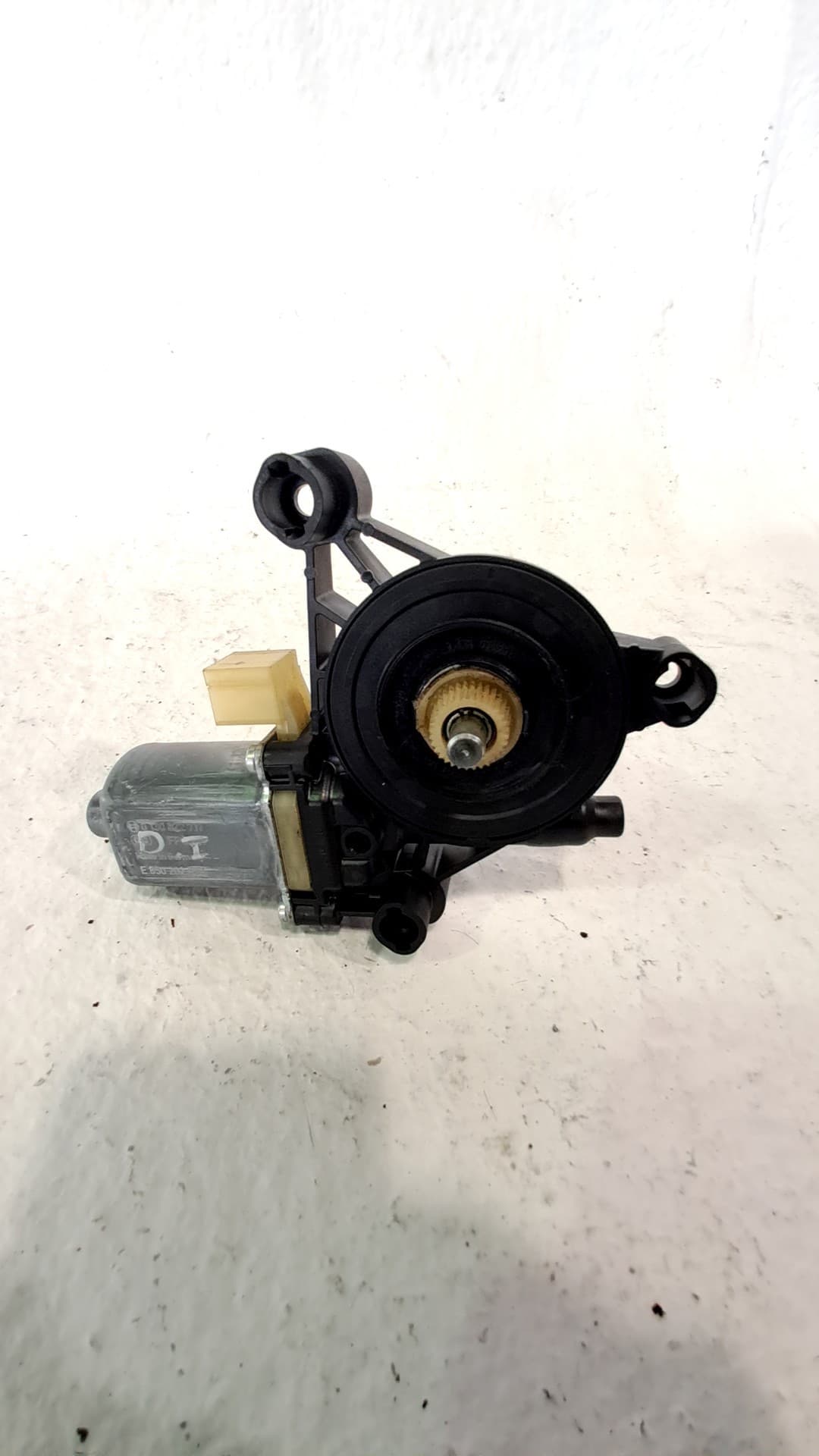 Motor elevalunas delantero izquierdo SEAT LEON (5F1)