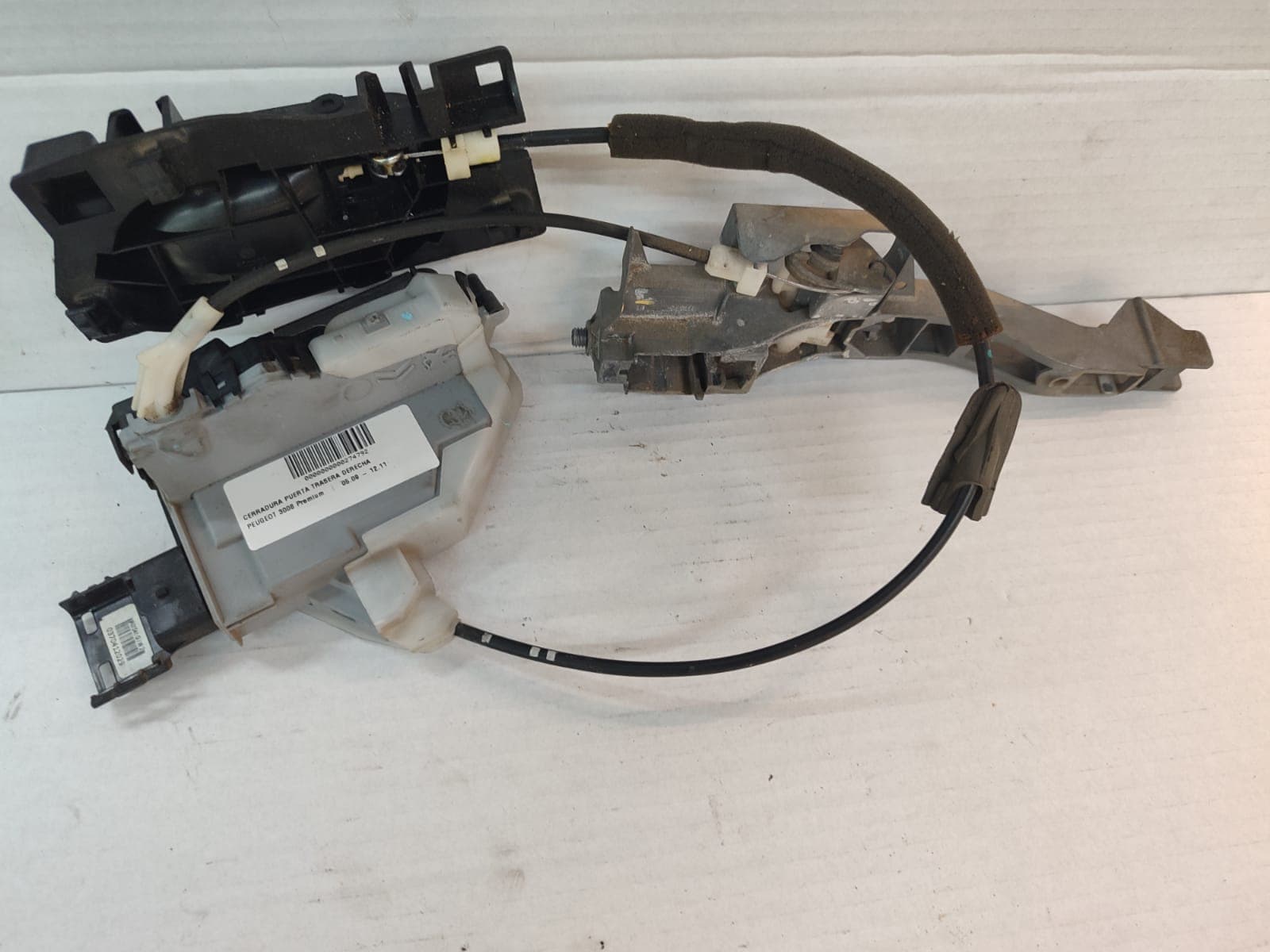 Cerradura puerta trasera derecha PEUGEOT 3008