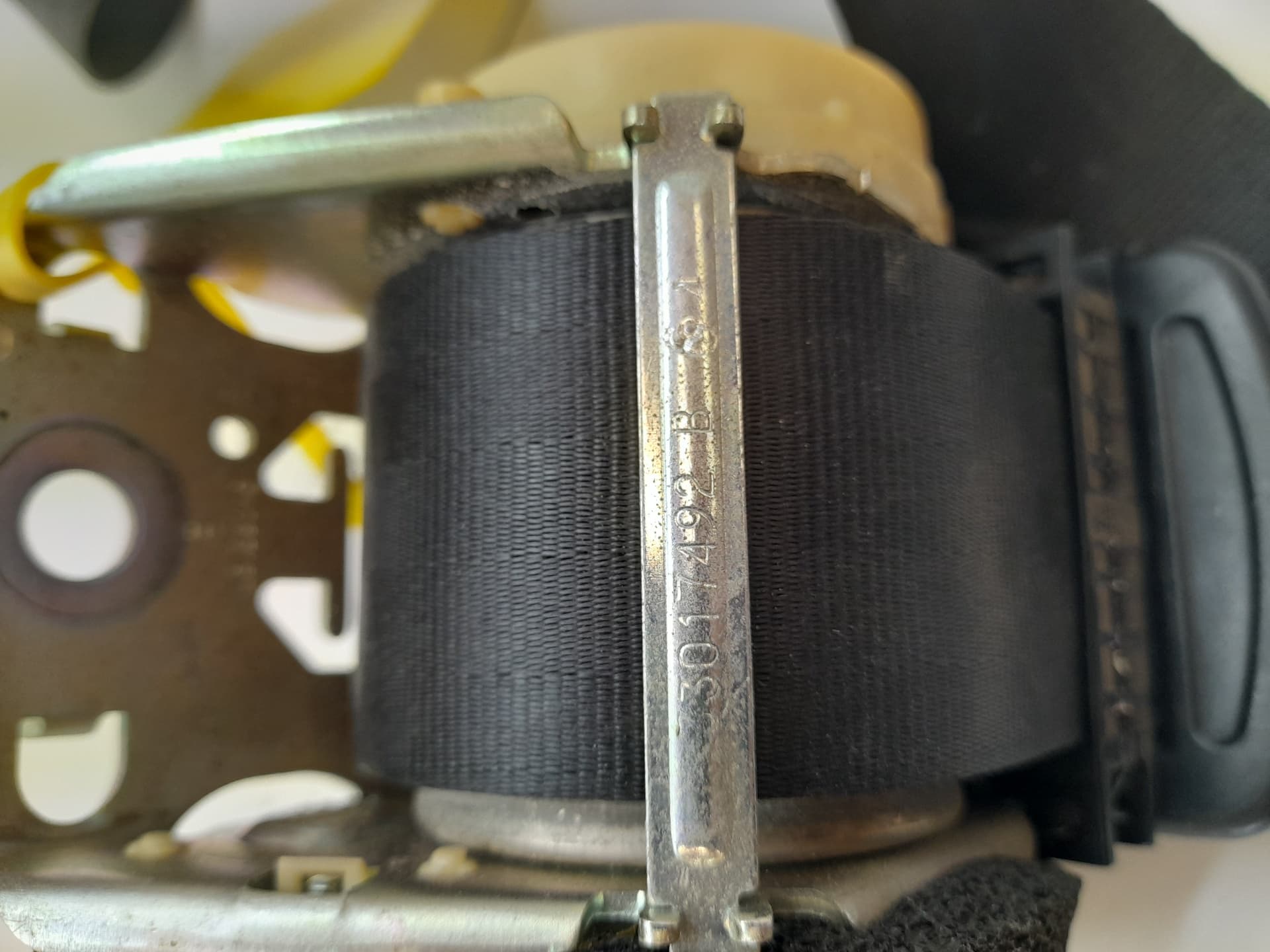 Cinturon seguridad trasero derecho PEUGEOT 3008 3