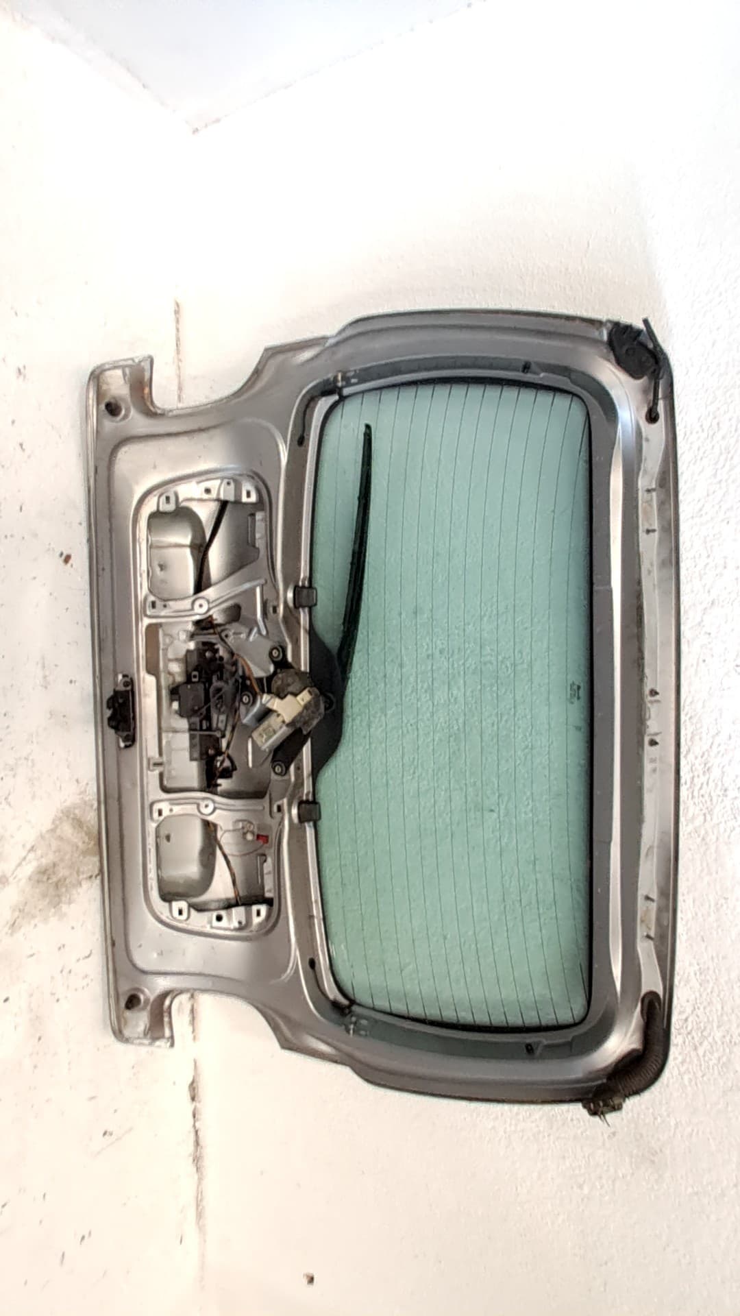 Porton trasero PEUGEOT 206 BERLINA 2