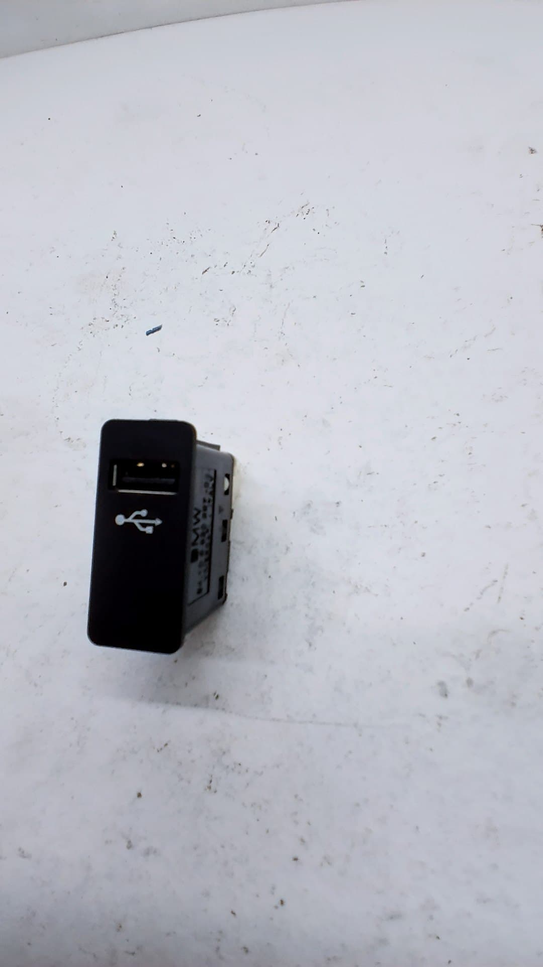 Recambio BMW SERIE 2 GRAN TOURER (F46) ref. 84106820397
