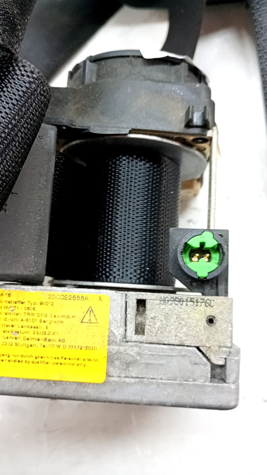 Cinturon seguridad delantero derecho MERCEDES-BENZ CLASE C (W203) BERLINA 2